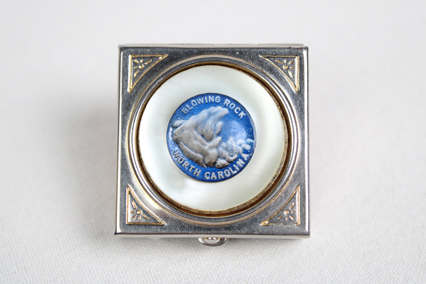 Blowing Rock, North Carolina, Silver Tone Decorative Square Pill Case