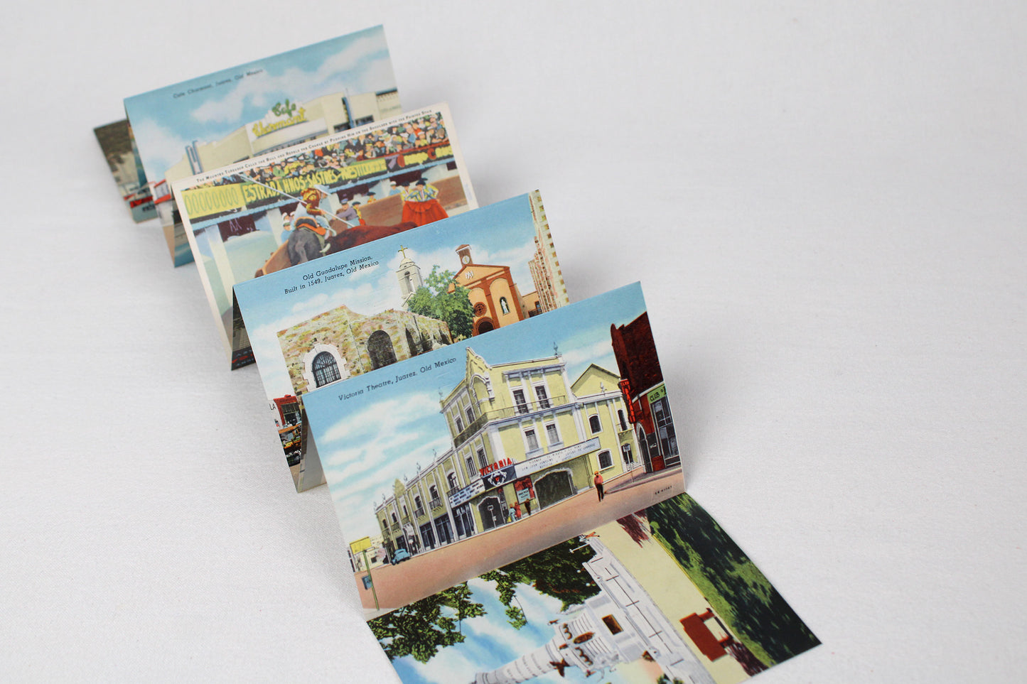 Souvenir Folder of Ciudad Juarez Old Mexico / Accordion Postcard Set