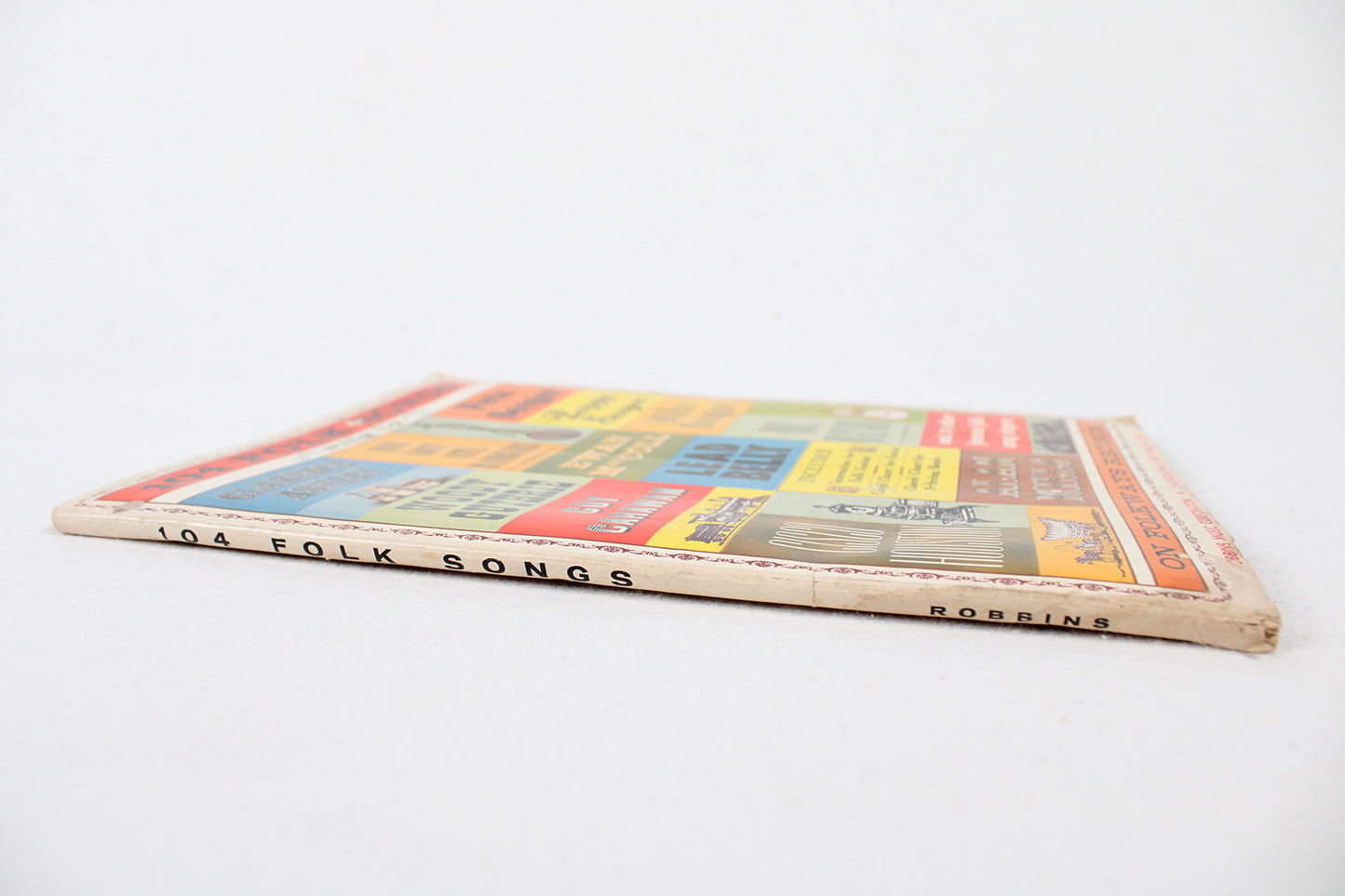 Folkways Records 104 Folk Songs Songbook, Compiled by Moses Asch (1964)