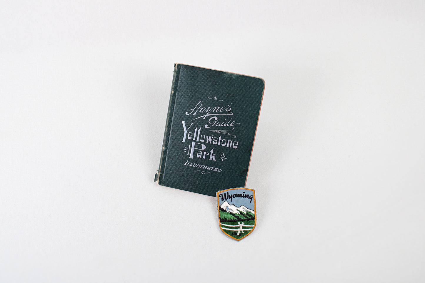 Haynes Guide Yellowstone (National) Park, Illustrated (1898 ed.)