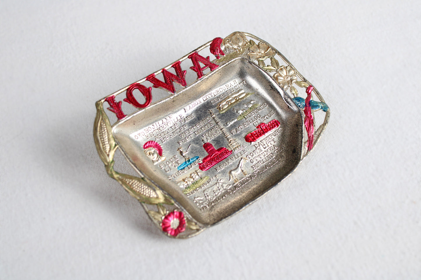 Iowa Miniature Metal Tray / Ashtray Souvenir