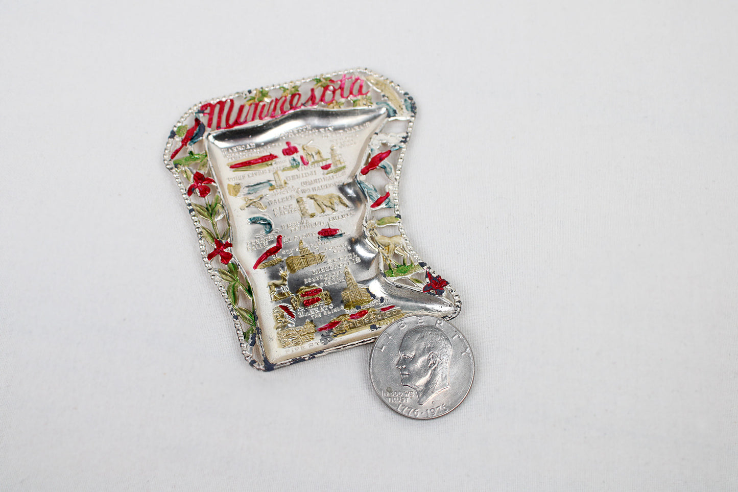 Minnesota Small Metal Tray / Ashtray Souvenir