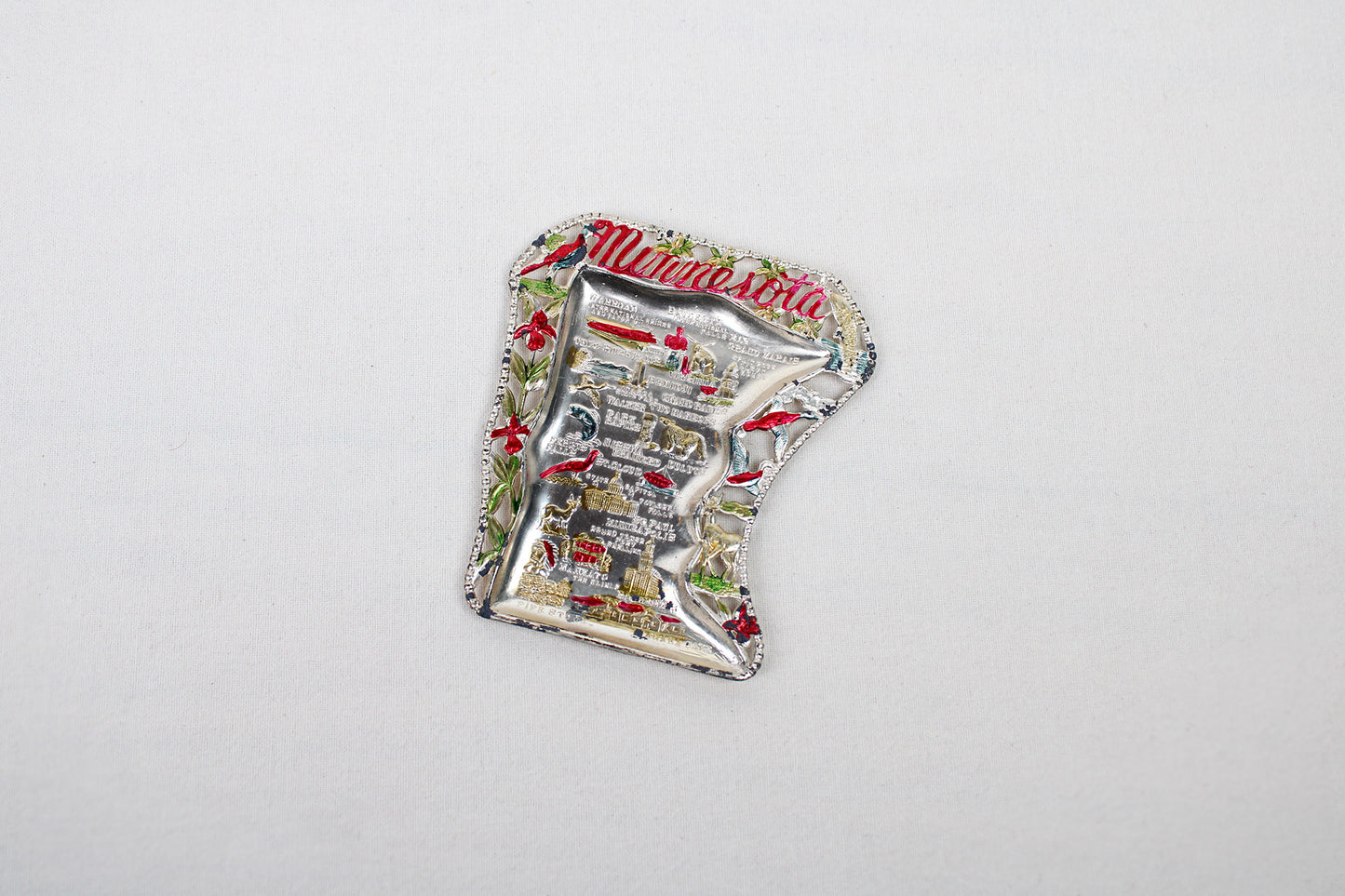 Minnesota Small Metal Tray / Ashtray Souvenir