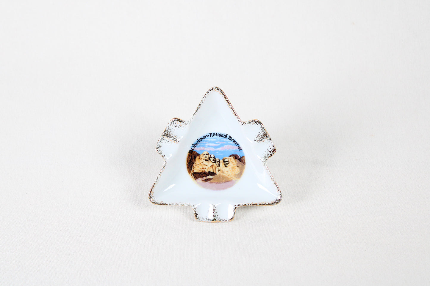 Mt. Rushmore National Memorial Ashtray