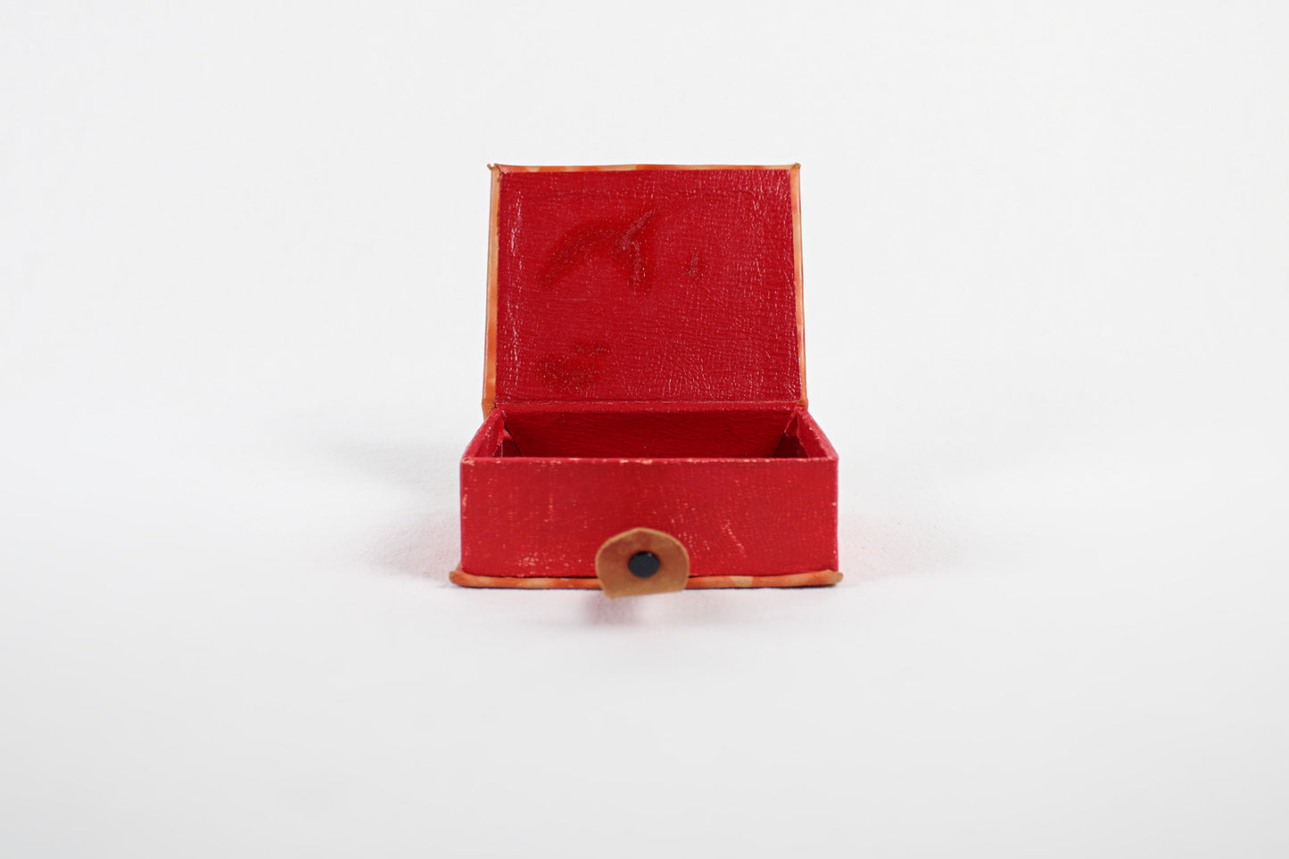 Virginia Beach, Virginia, Leather Handkerchief Holder Box