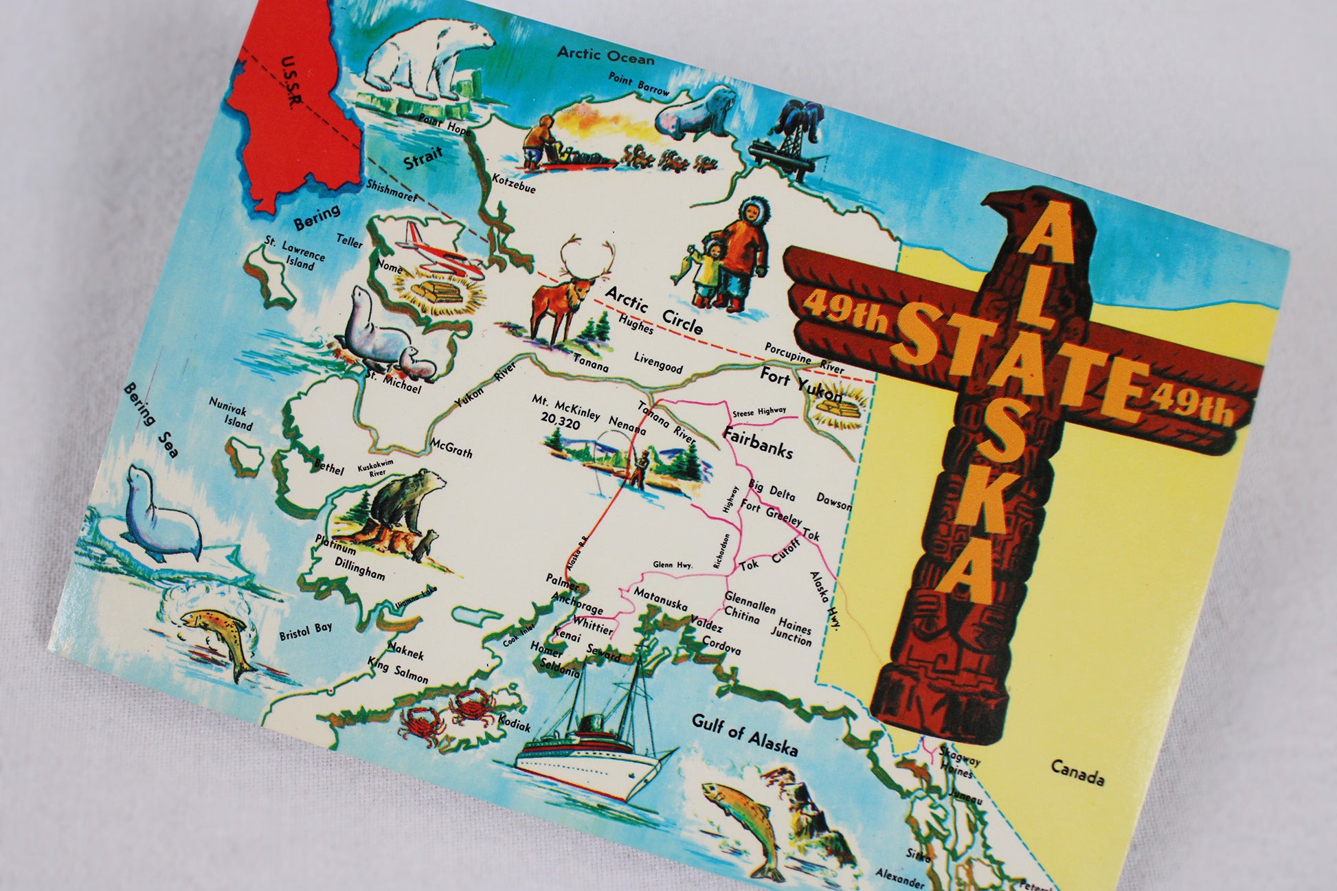 Scenic Alaska Deluxe Souvenir Folder / Accordion Postcard Set