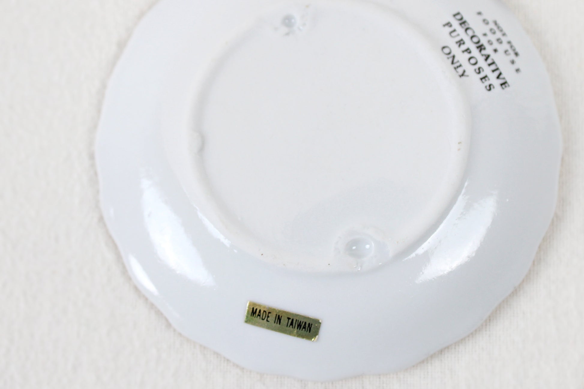 Alaska “The Last Frontier” Miniature Ceramic Cup And Saucer Decorative Set