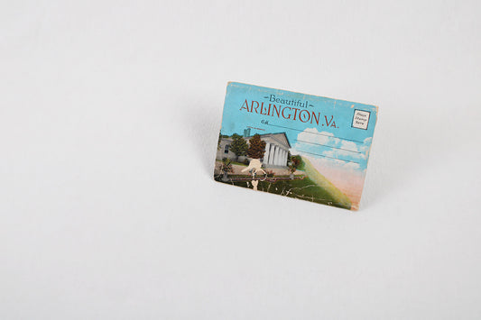 Beautiful Arlington, Virginia / Accordion Postcard Set