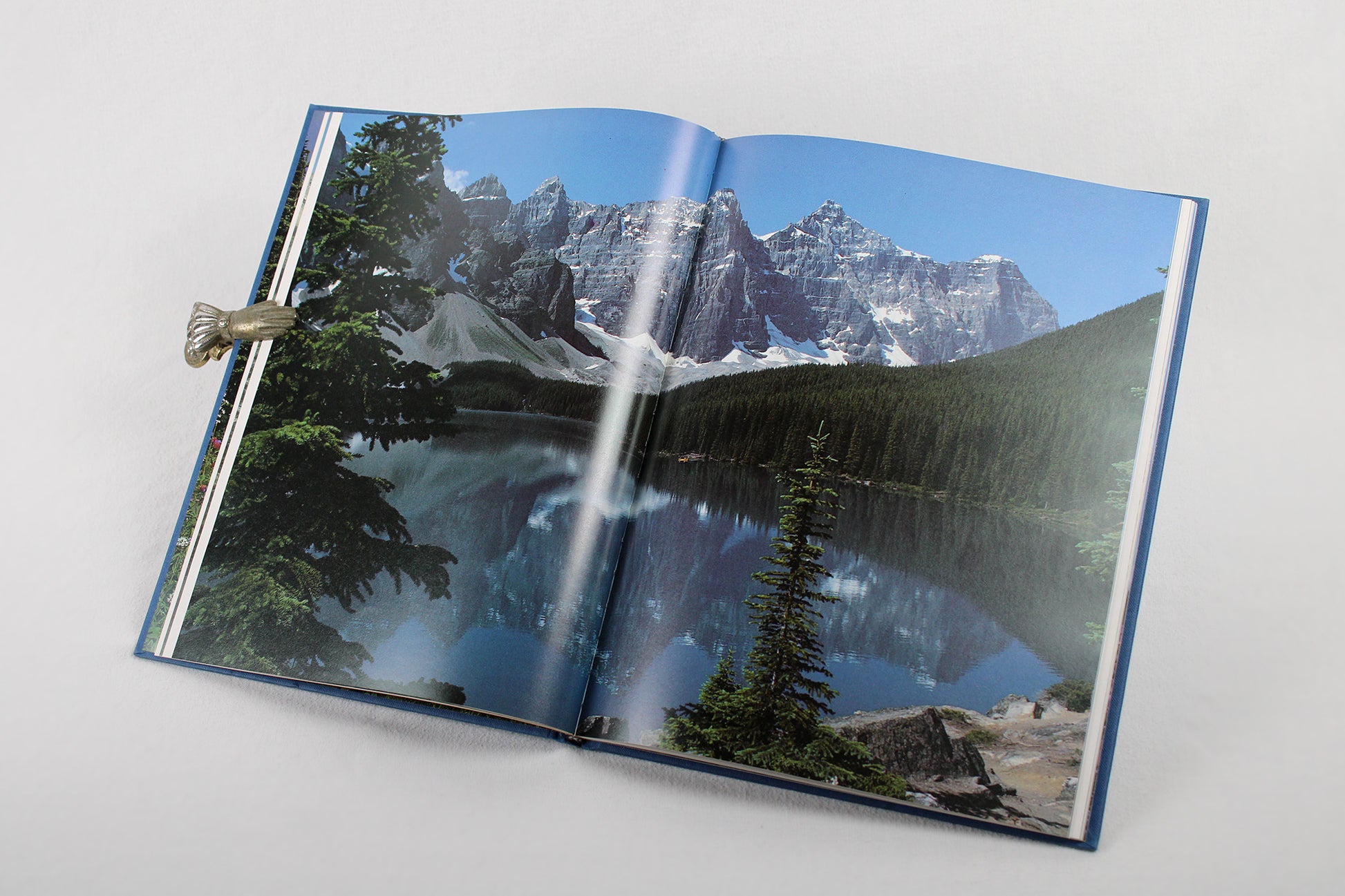 The Canadian Rockies, by Richard T. Wright and Bob Herger