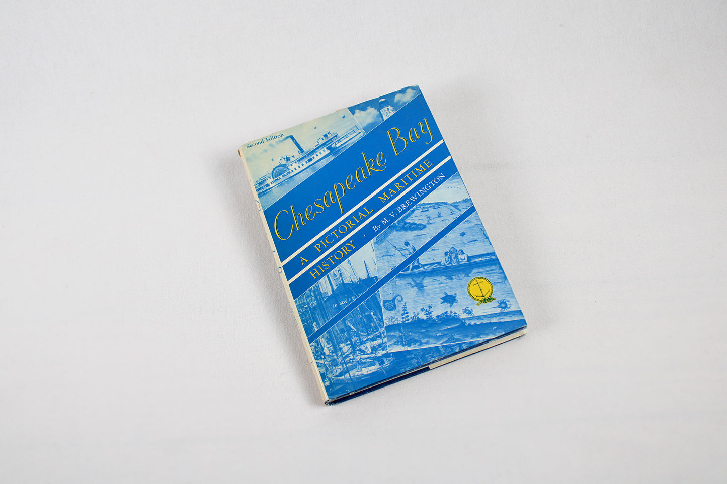 Chesapeake Bay: A Pictorial Maritime History, by M. V. Brewington