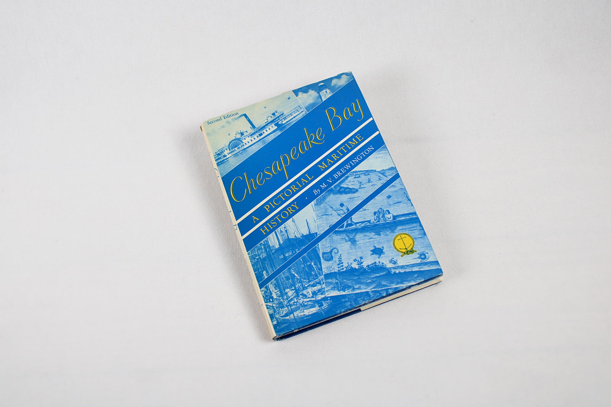 Chesapeake Bay: A Pictorial Maritime History, by M. V. Brewington