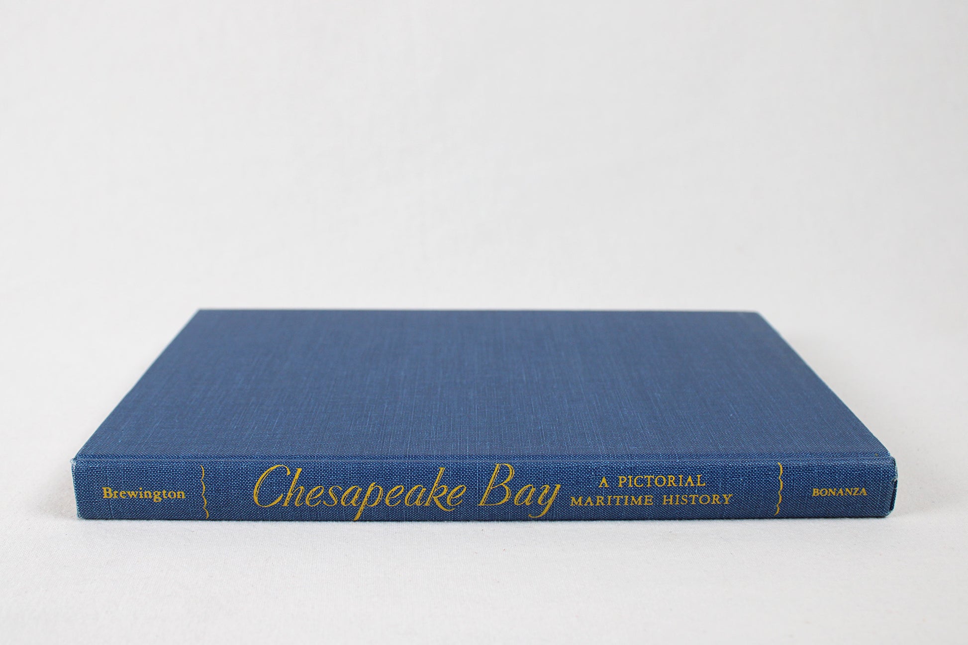 Chesapeake Bay: A Pictorial Maritime History, by M. V. Brewington