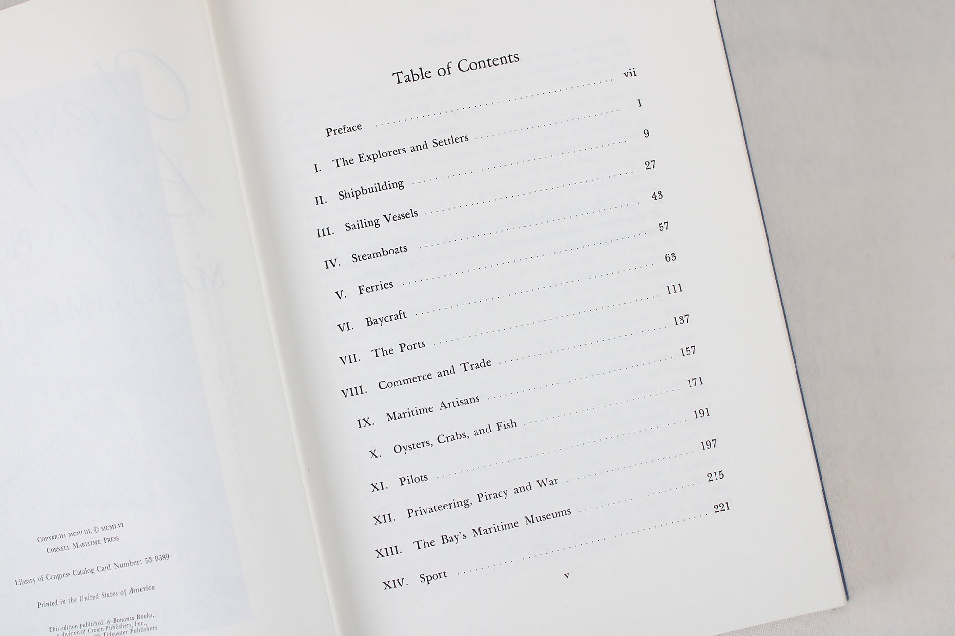 Chesapeake Bay: A Pictorial Maritime History, by M. V. Brewington