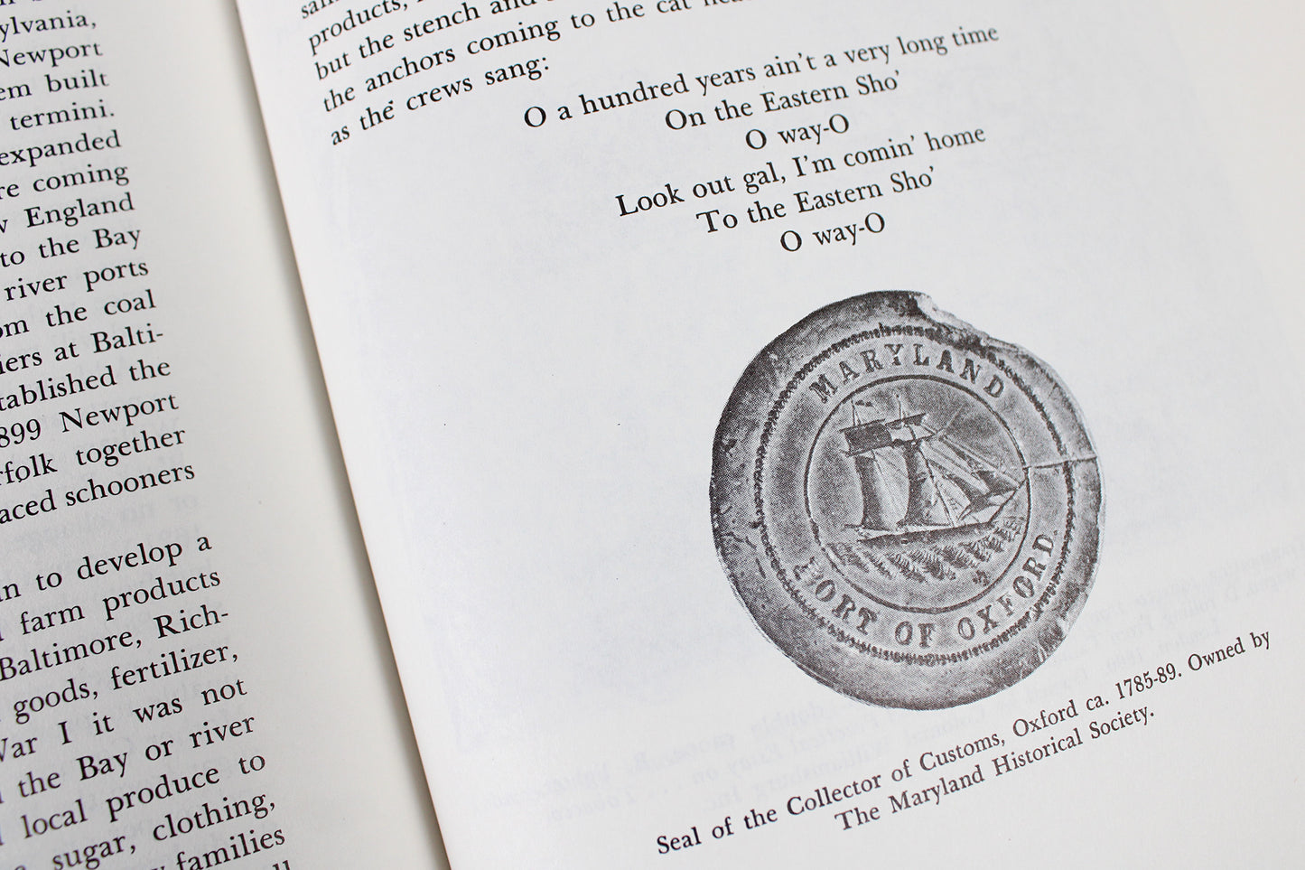 Chesapeake Bay: A Pictorial Maritime History, by M. V. Brewington