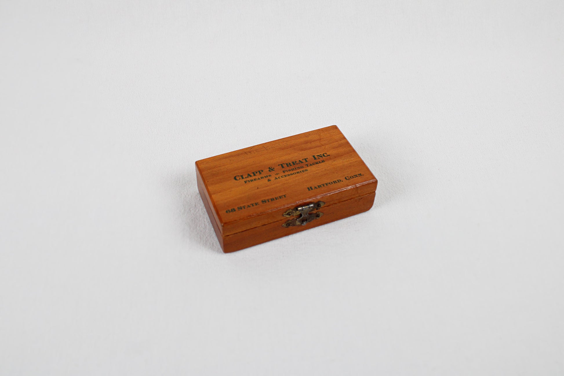 Connecticut Connected .22 Caliber Bullet Storage Wooden Ammo Box