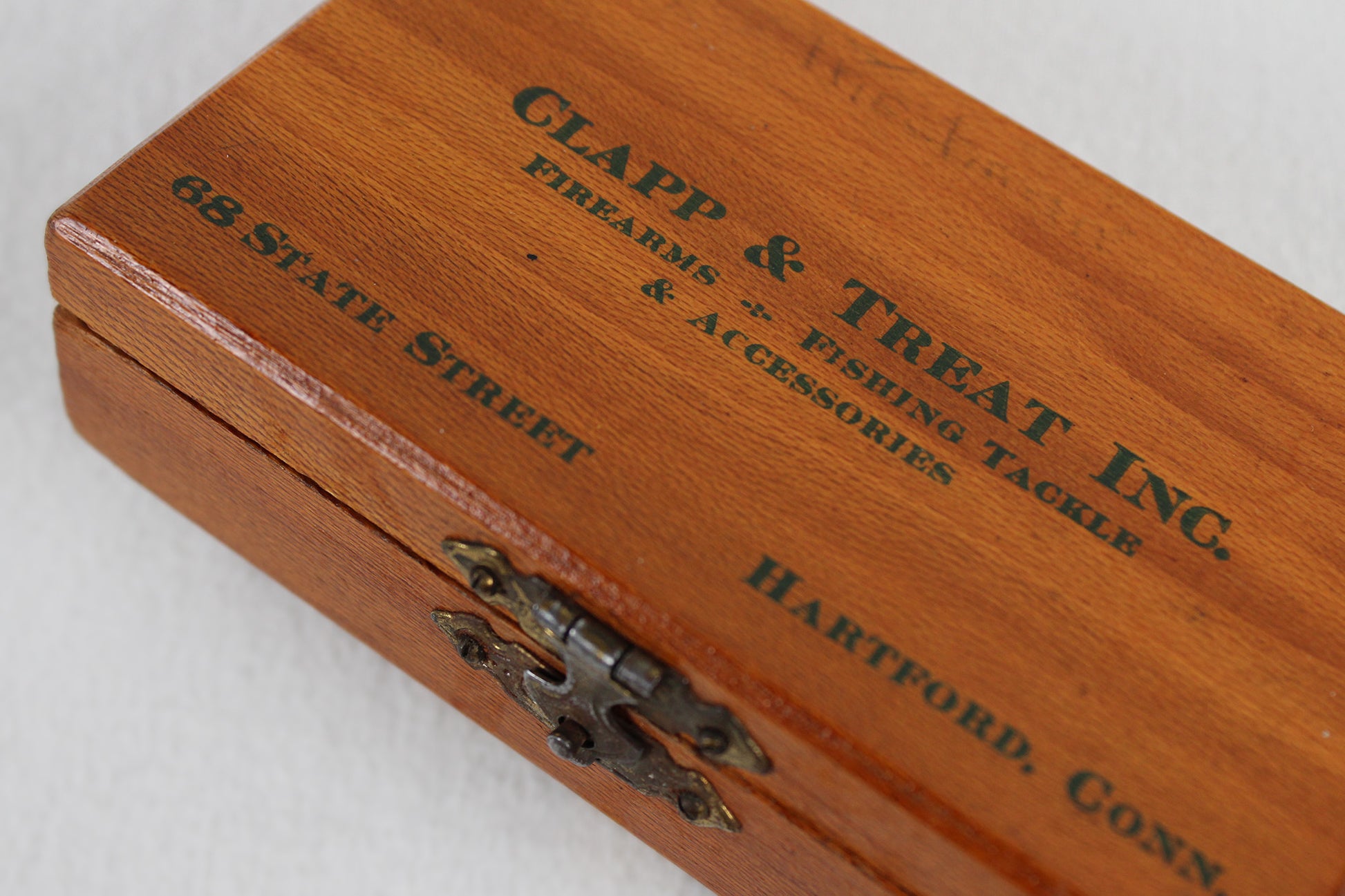 Connecticut Connected .22 Caliber Bullet Storage Wooden Ammo Box