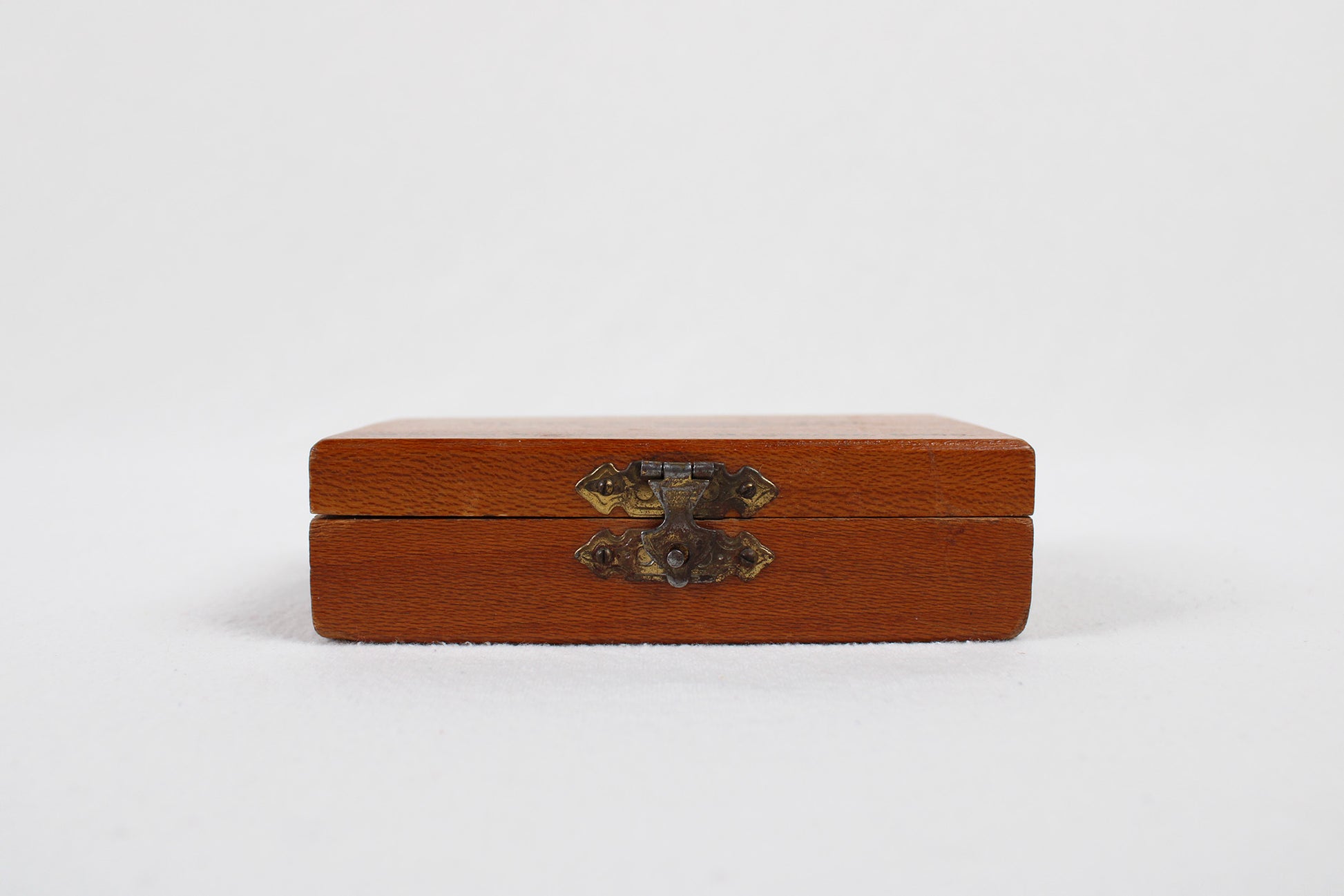 Connecticut Connected .22 Caliber Bullet Storage Wooden Ammo Box