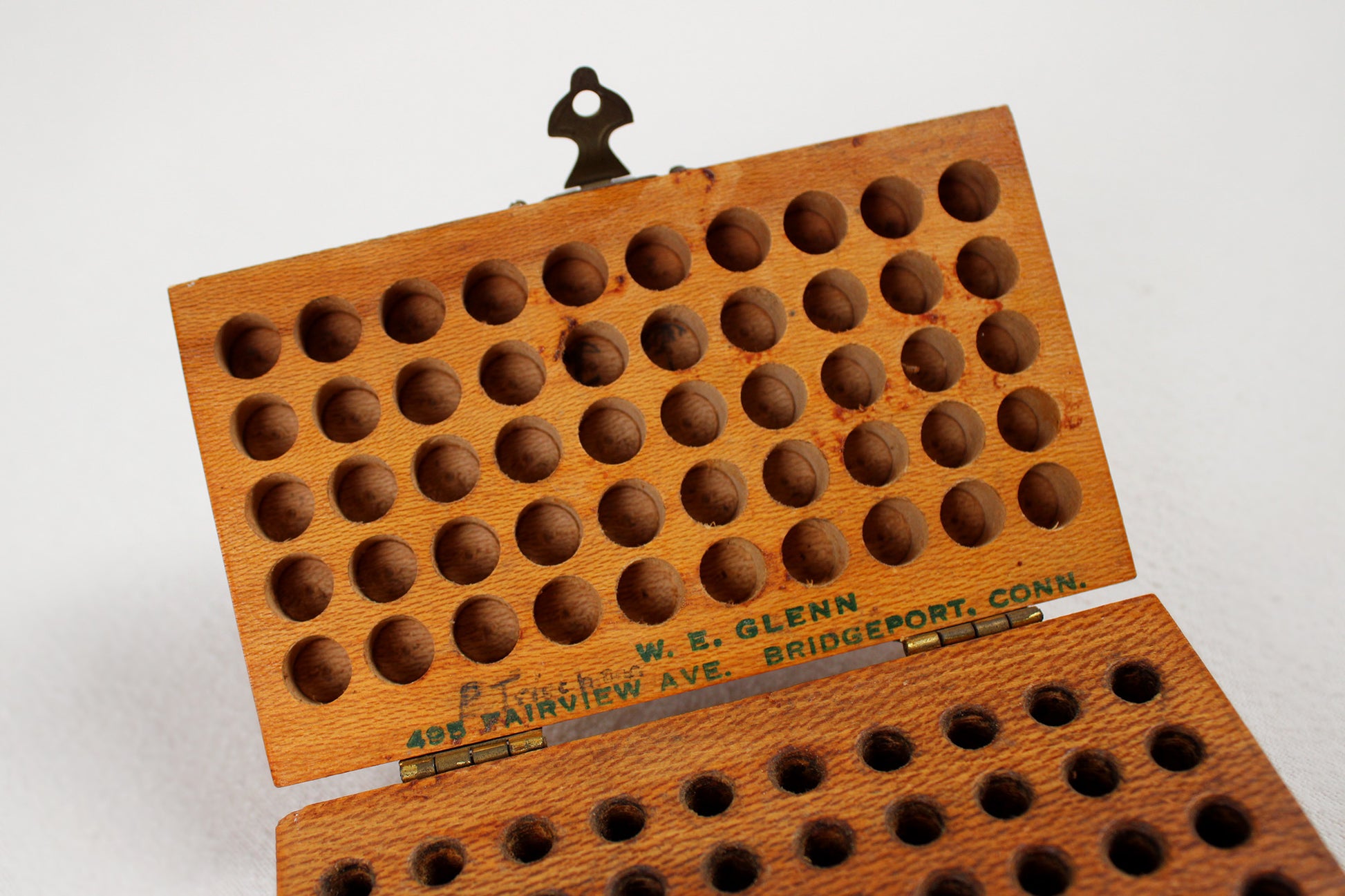 Connecticut Connected .22 Caliber Bullet Storage Wooden Ammo Box