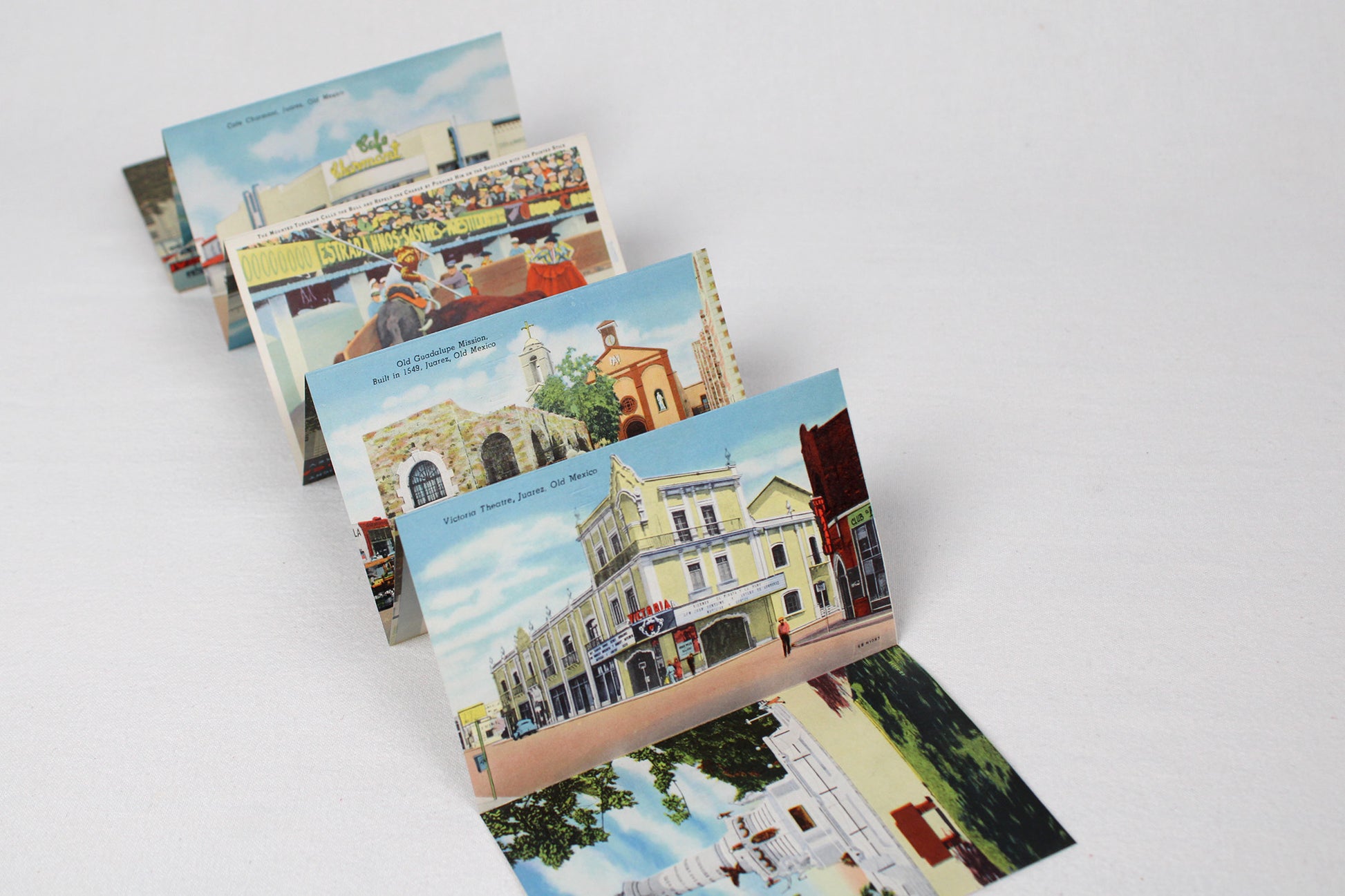 Souvenir Folder of Ciudad Juarez Old Mexico / Accordion Postcard Set
