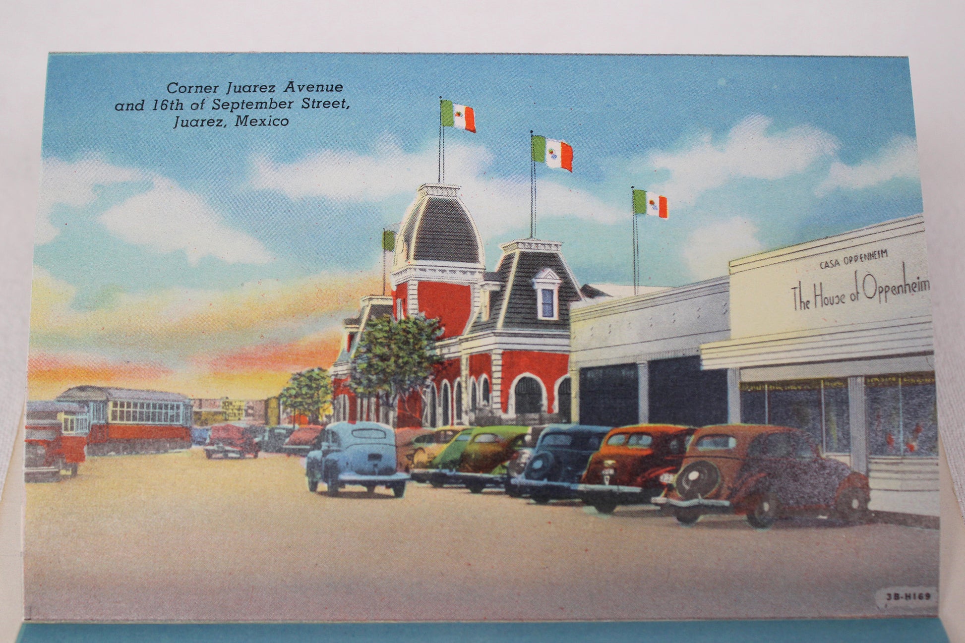 Souvenir Folder of Ciudad Juarez Old Mexico / Accordion Postcard Set