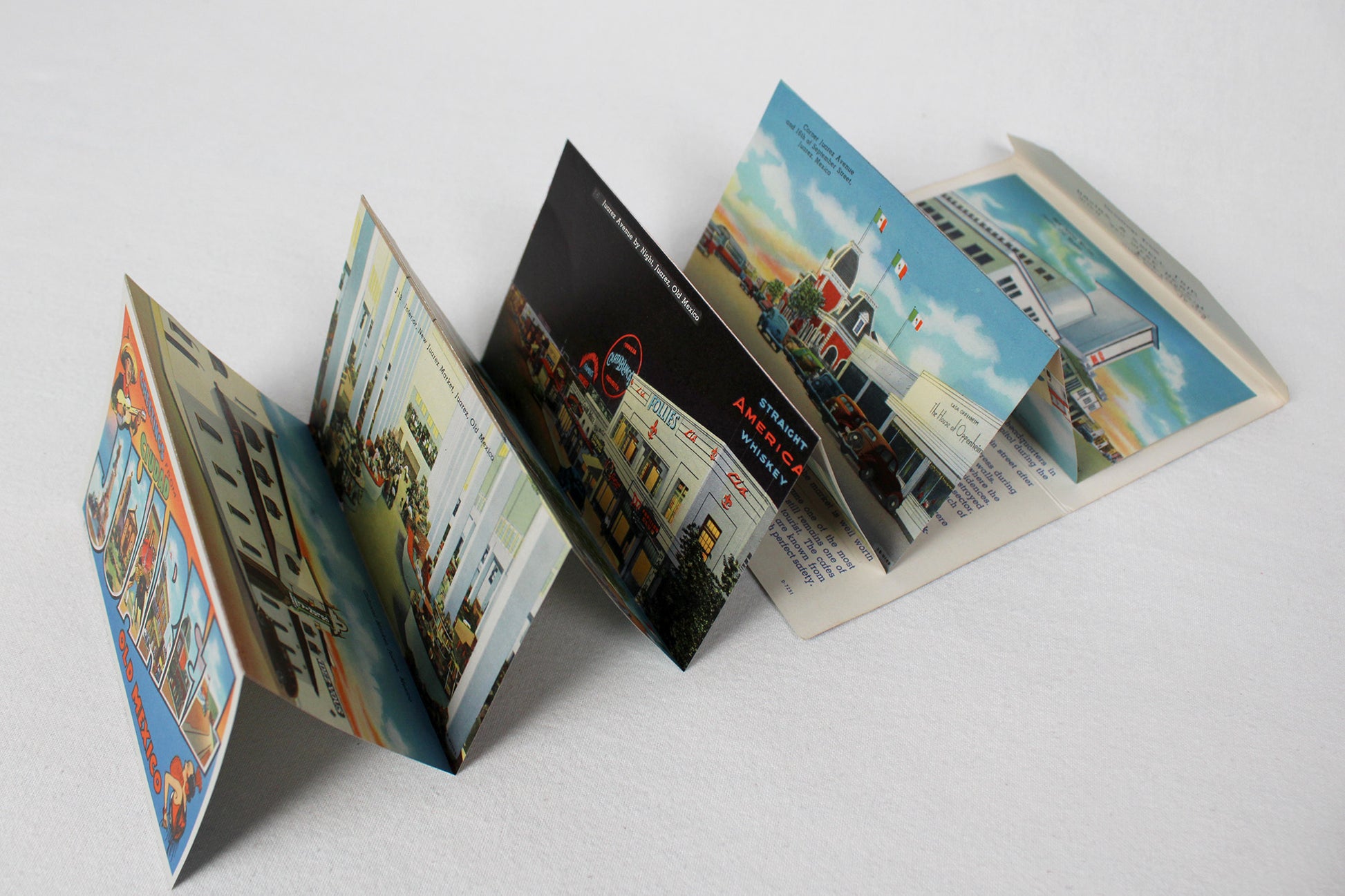 Souvenir Folder of Ciudad Juarez Old Mexico / Accordion Postcard Set