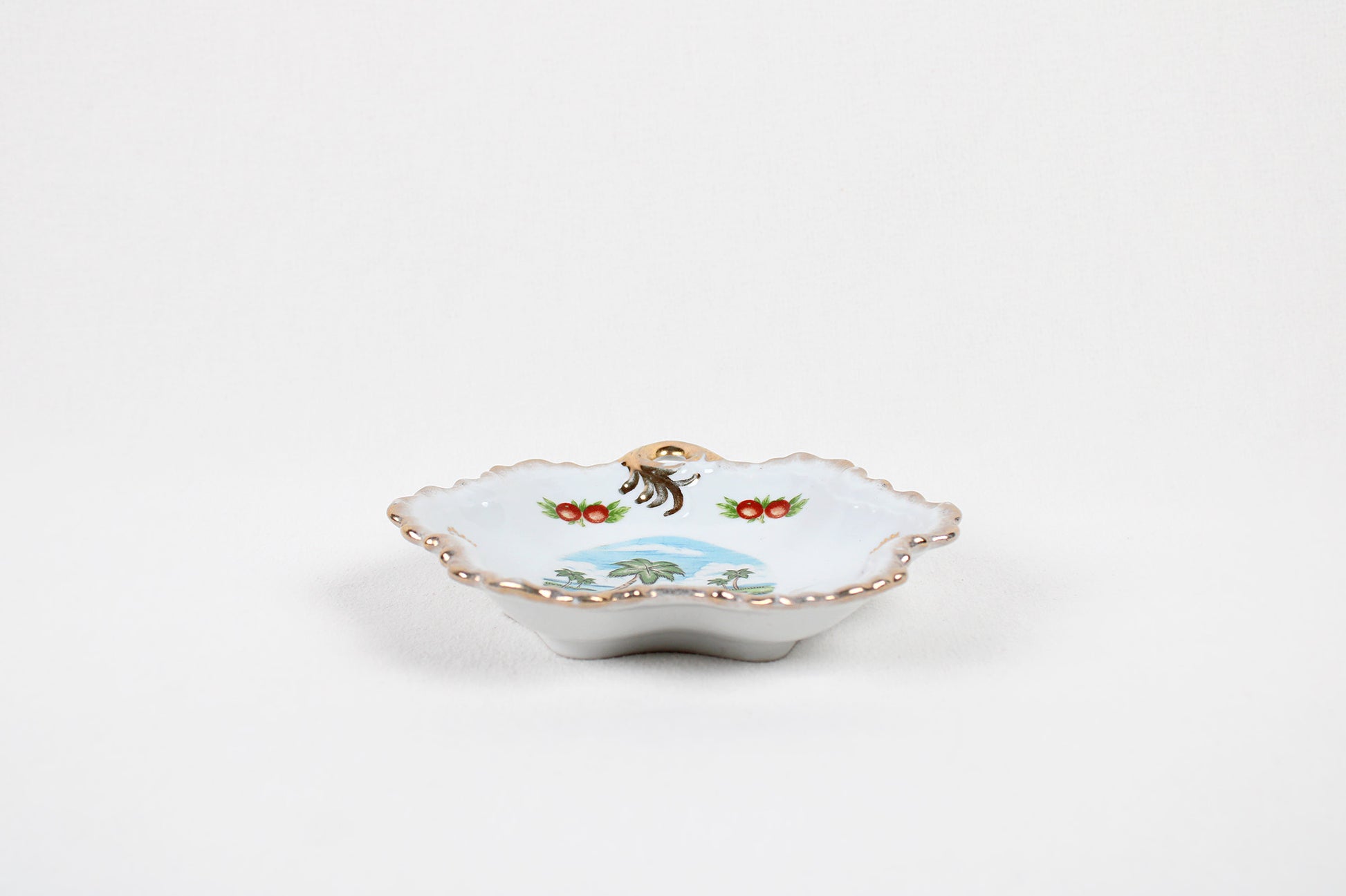 Florida Candy Dish / Trinket Holder / Wall Decor With Goldtoned Ruffled Edge