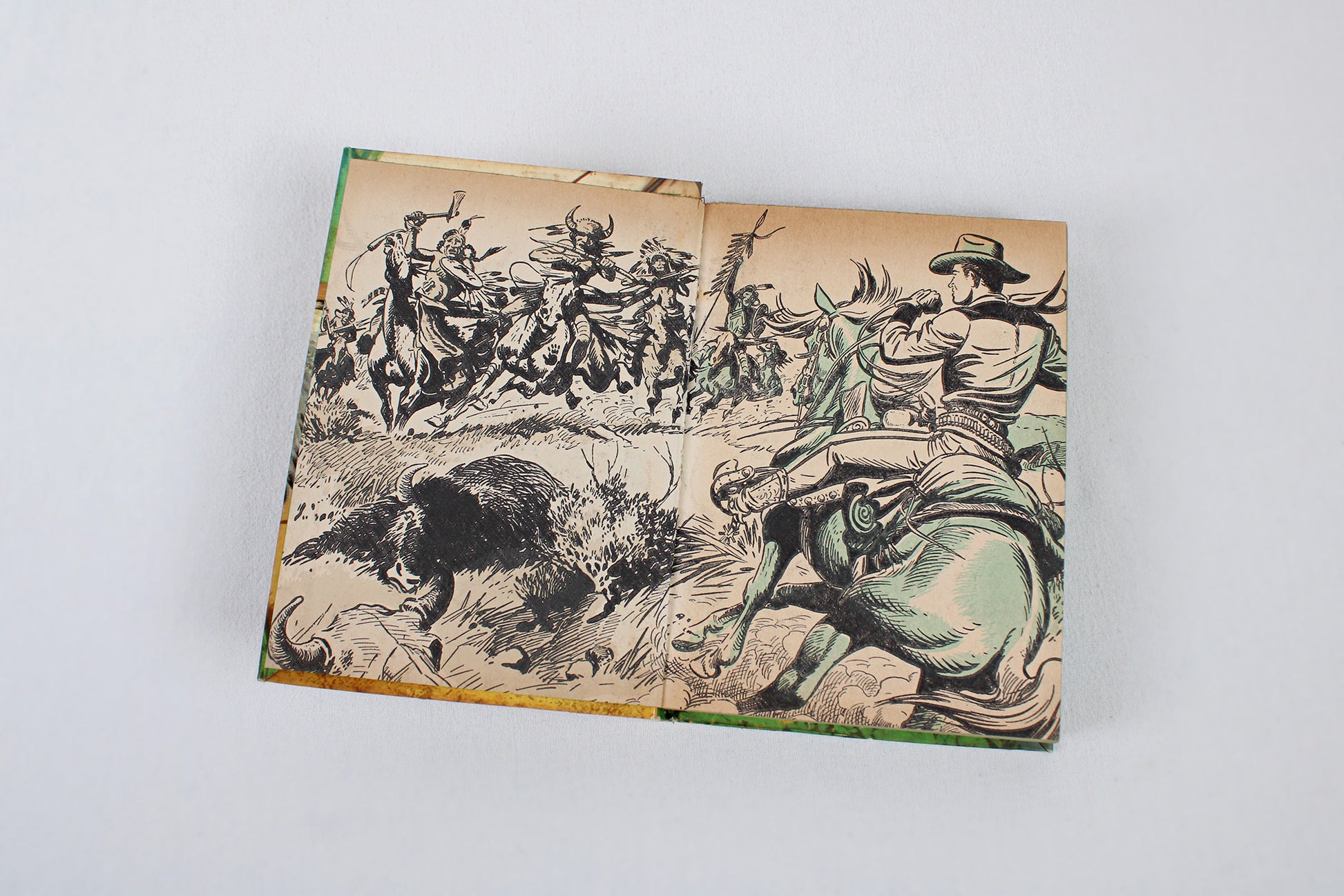 Gene Autry Wild West Famous Classics for Boys: Arapaho War Drums