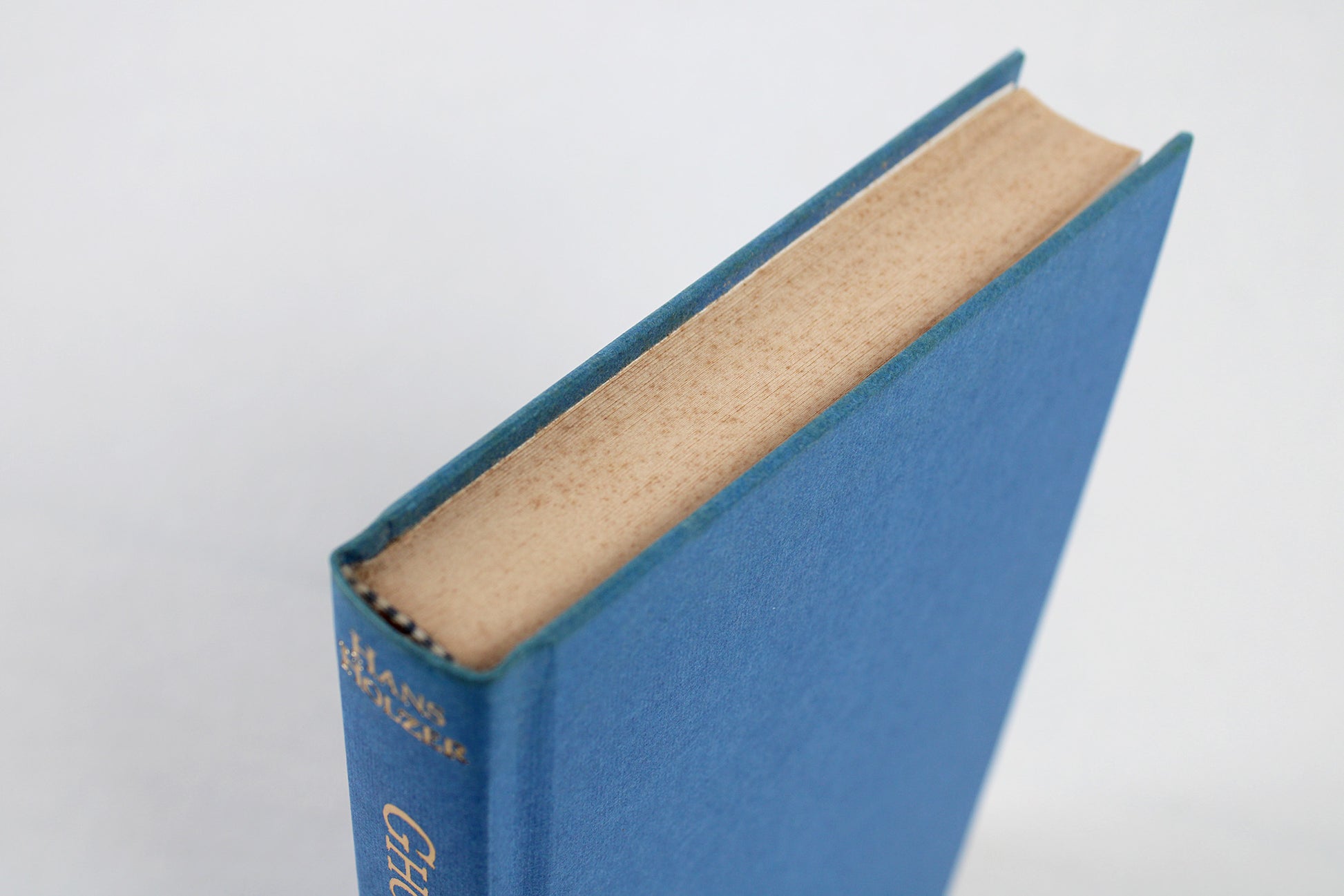 Ghosts of New England, by Hans Holzer