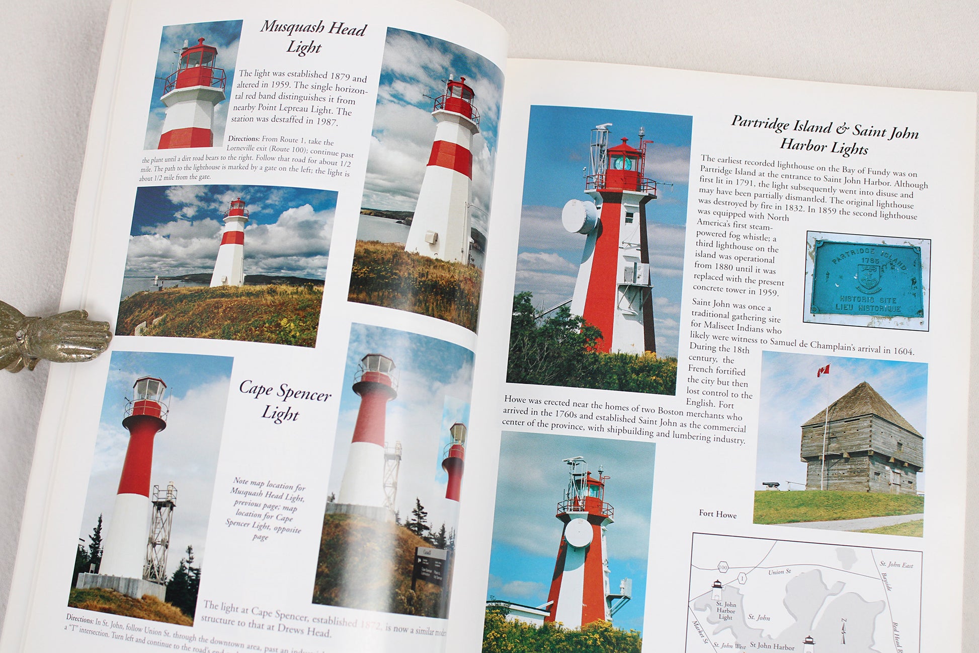 Lighthouses of Atlantic Canada: A Pictorial Guide, by Courtney Thompson