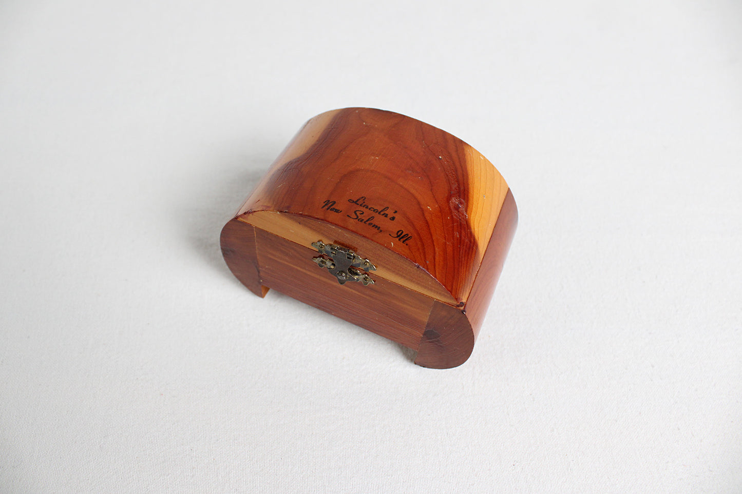 Cedarwood Trinket Box Souvenir of Lincoln’s New Salem, Illinois