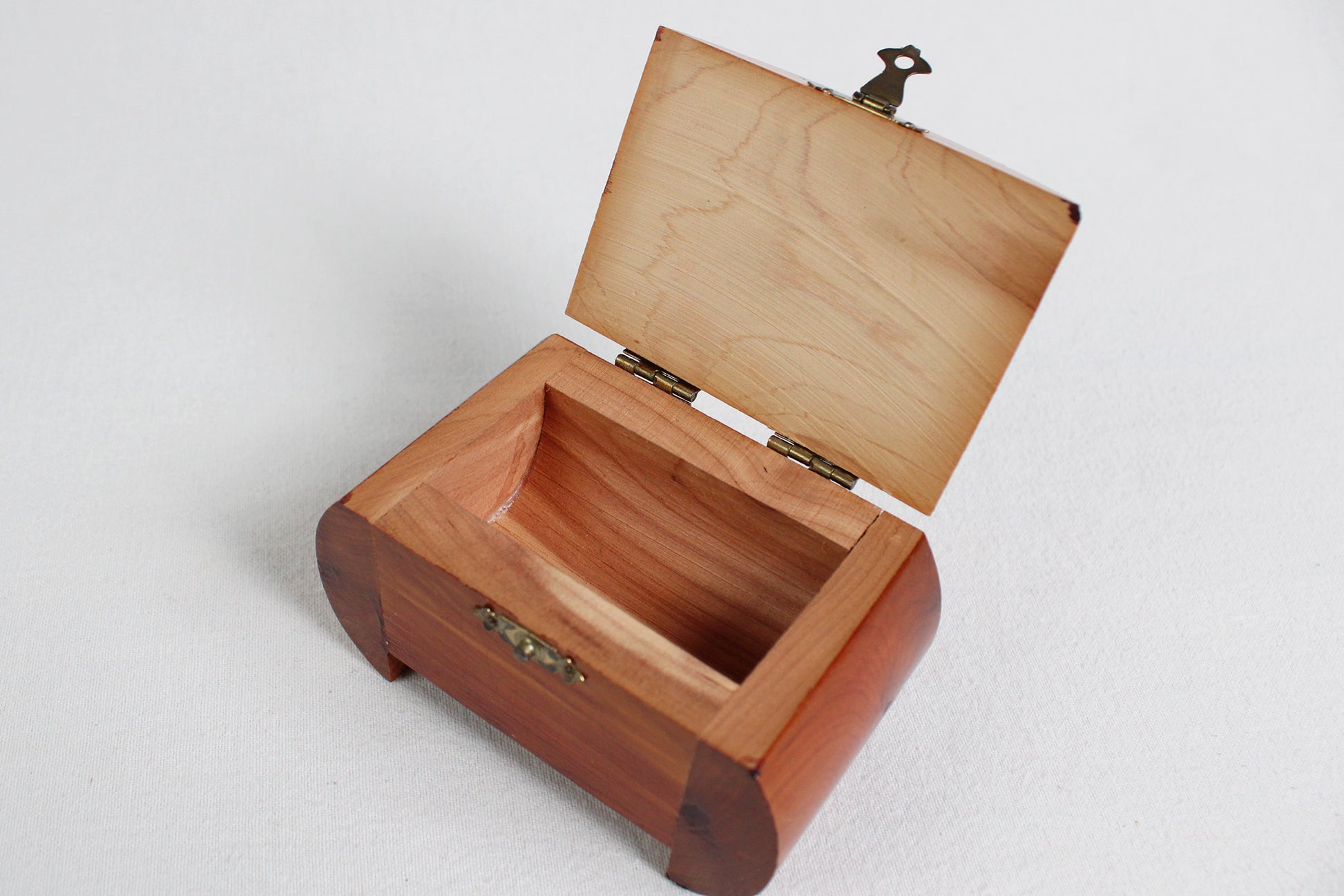 Cedarwood Trinket Box Souvenir of Lincoln’s New Salem, Illinois