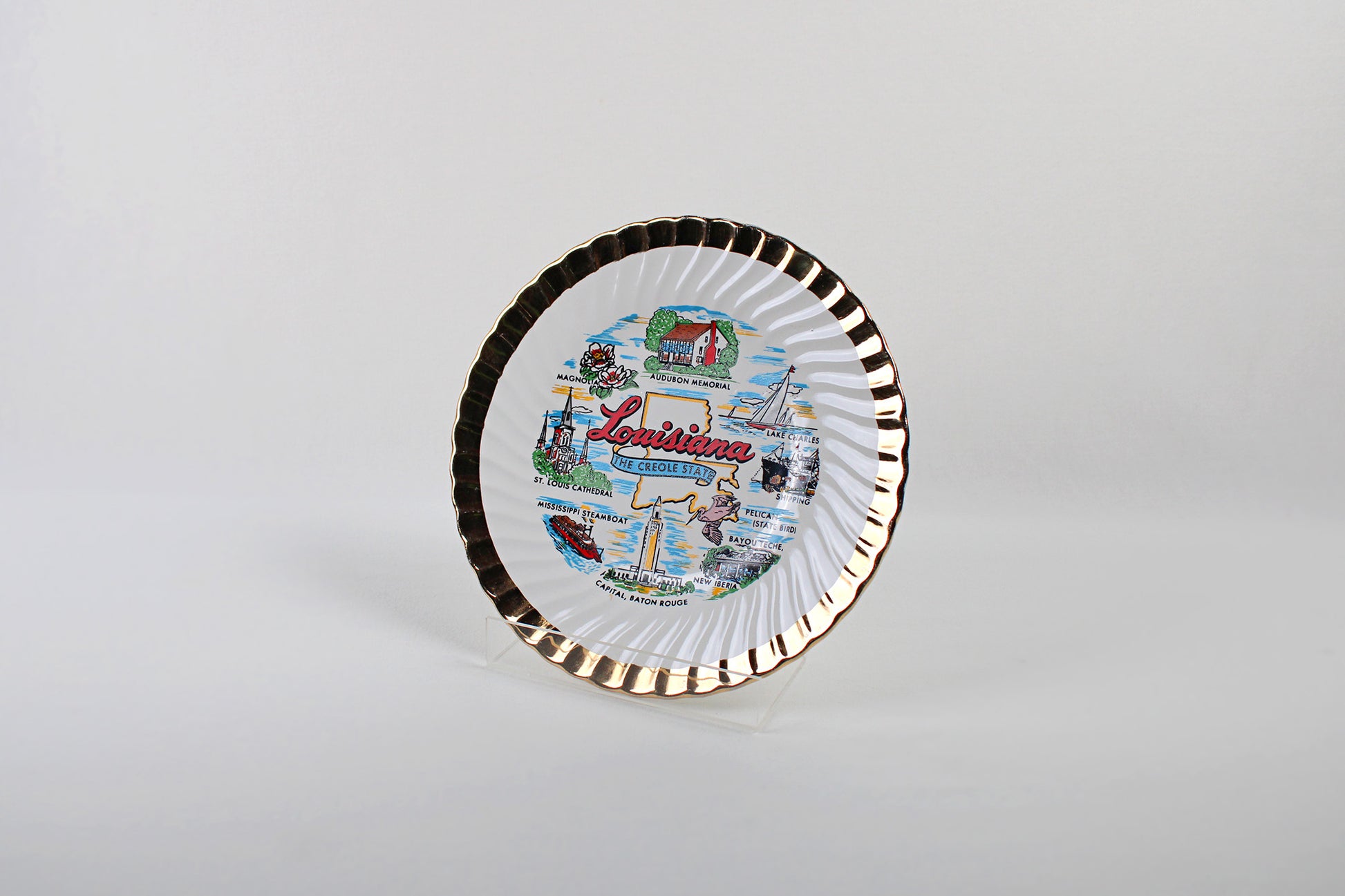 Louisiana “The Creole State” Raised Transferware Ceramic Souvenir Plate