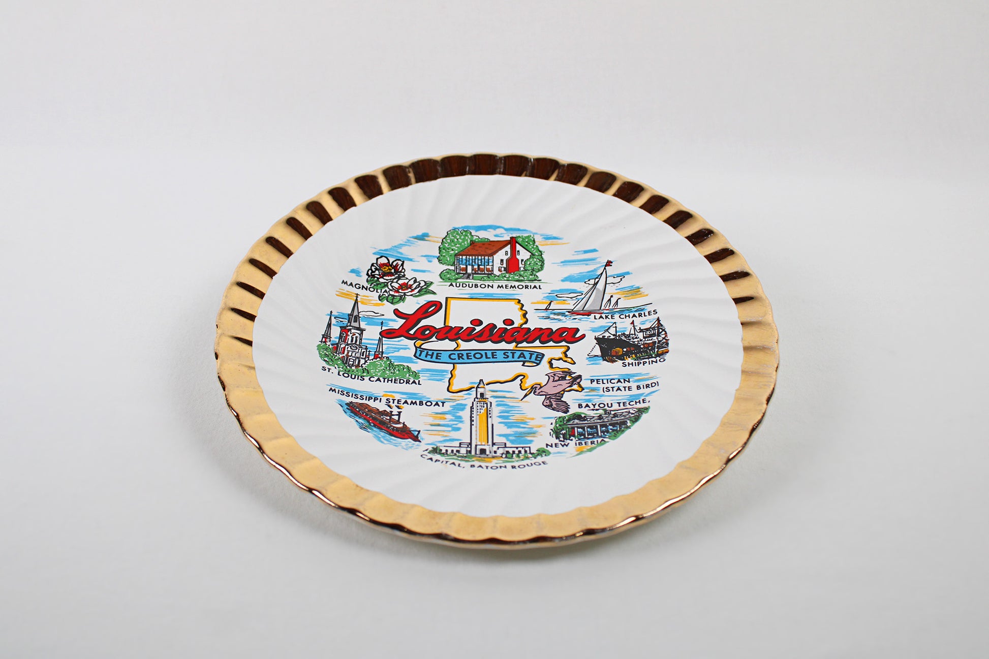 Louisiana “The Creole State” Raised Transferware Ceramic Souvenir Plate