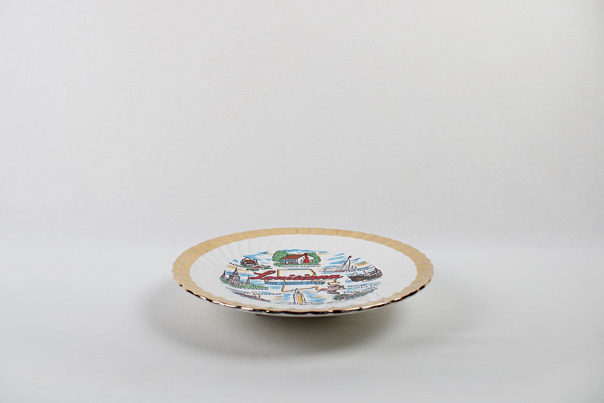 Louisiana “The Creole State” Raised Transferware Ceramic Souvenir Plate
