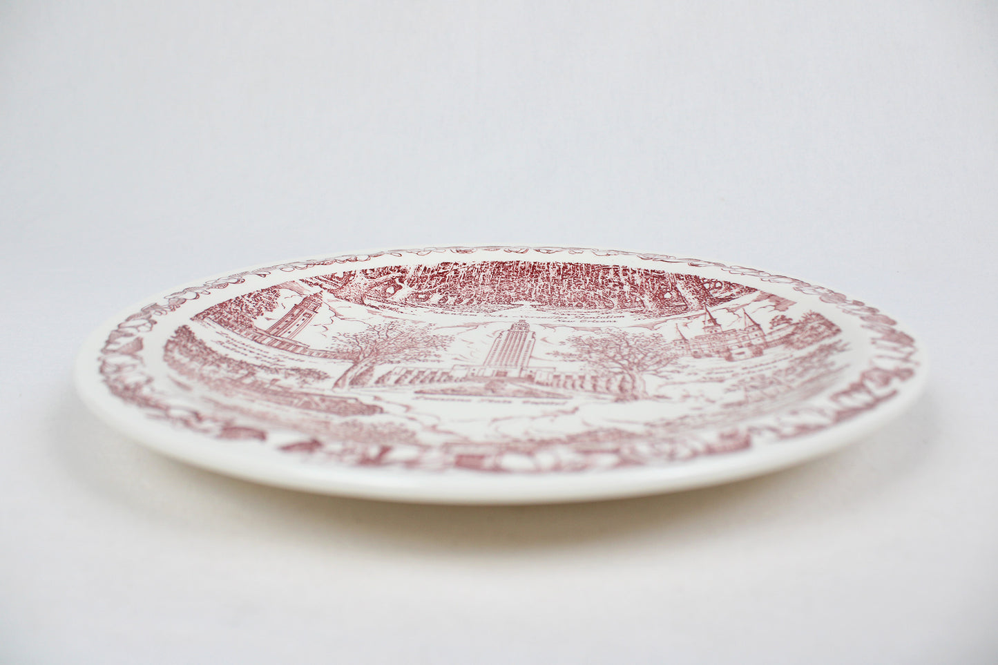 State of Louisiana Collectible Souvenir Plate Made By Vernon Kilns