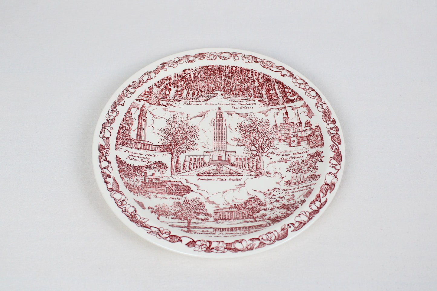 State of Louisiana Collectible Souvenir Plate Made By Vernon Kilns