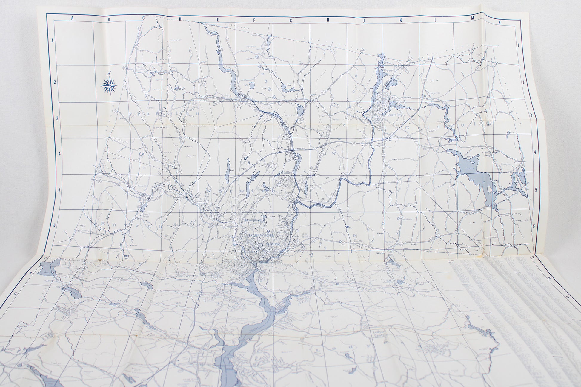 Greater New London, Connecticut / Official Arrow City Map