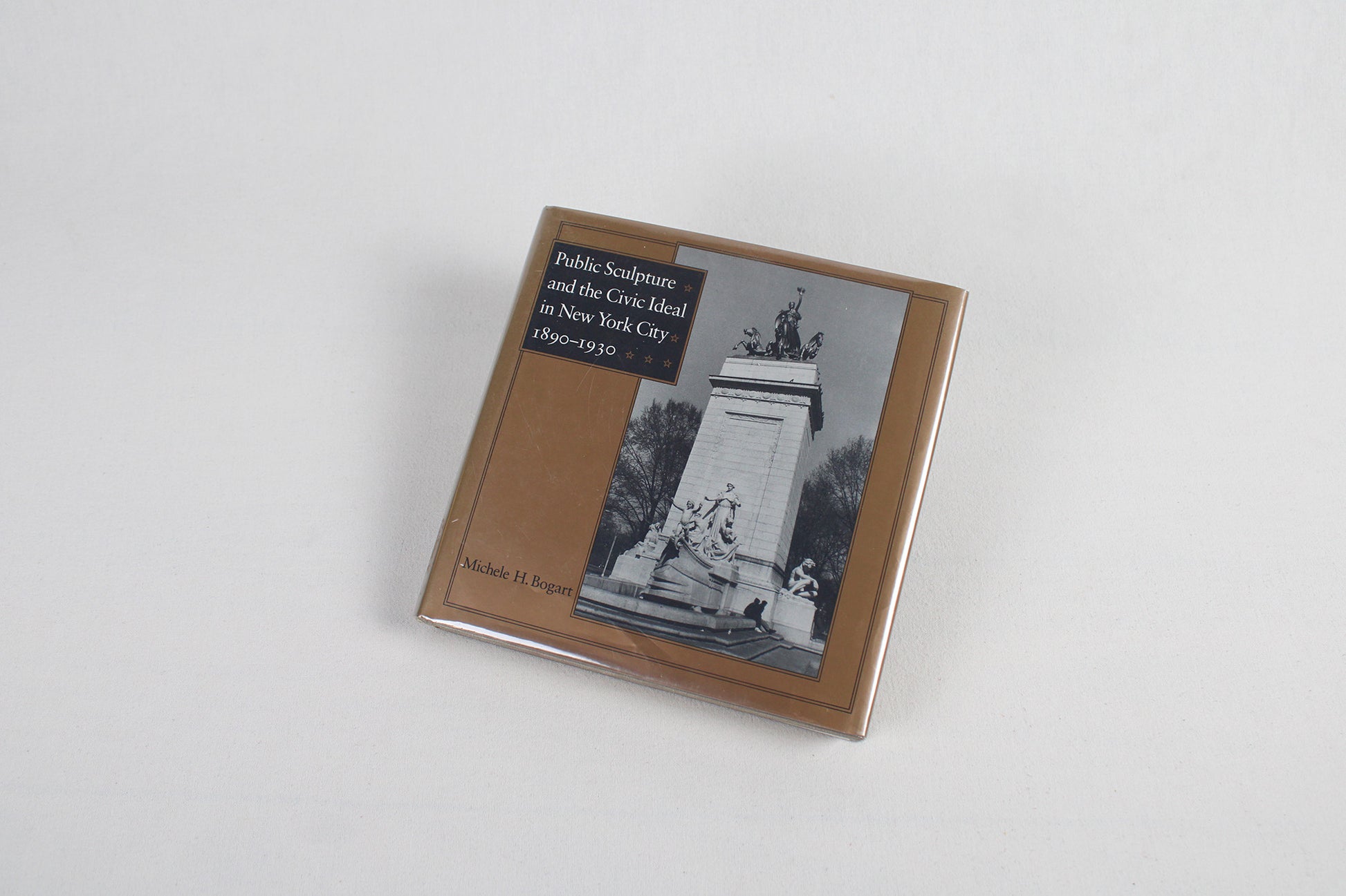 Public Sculpture and the Civic Ideal in New York City: 1890-1930