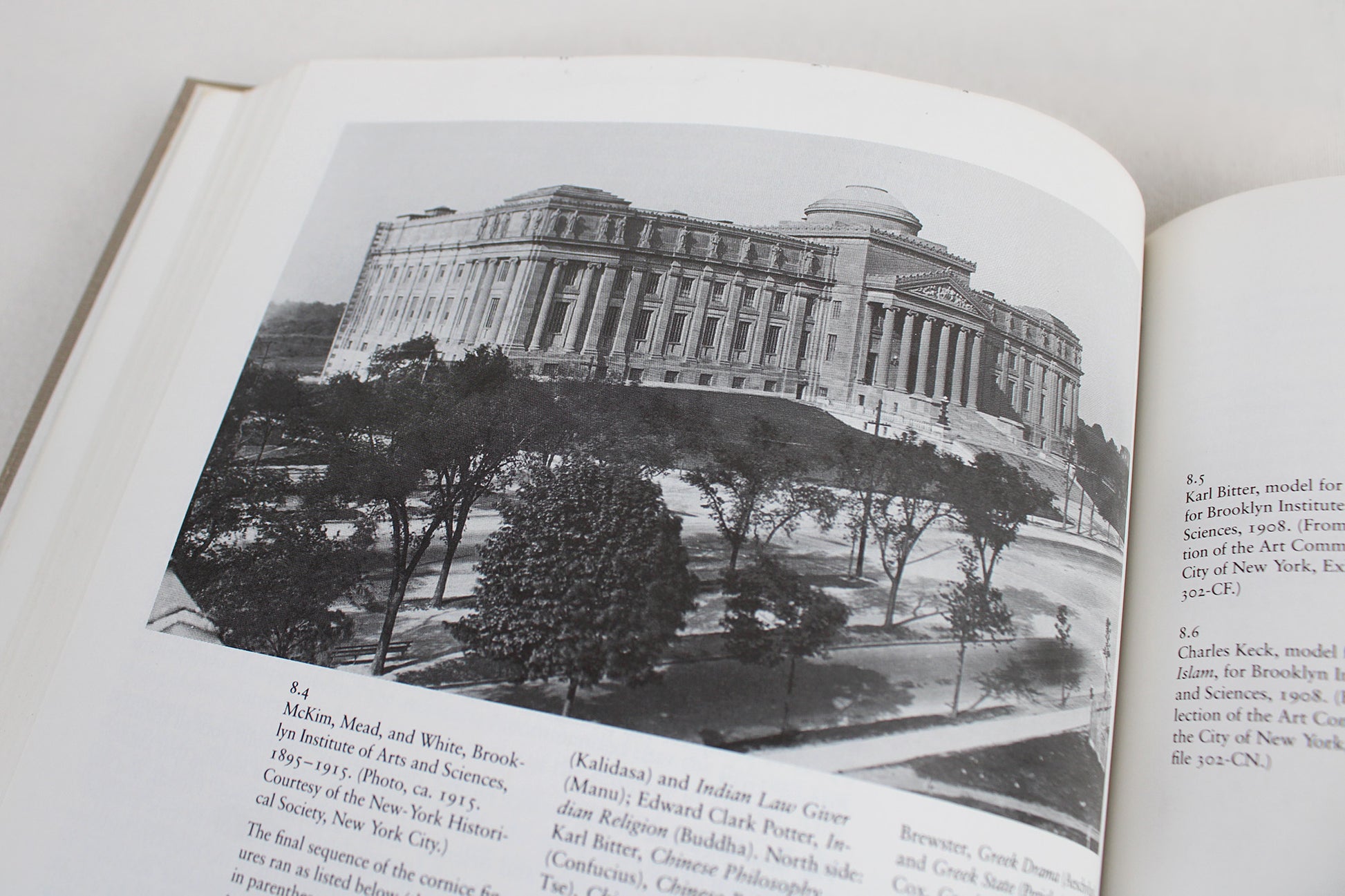 Public Sculpture and the Civic Ideal in New York City: 1890-1930