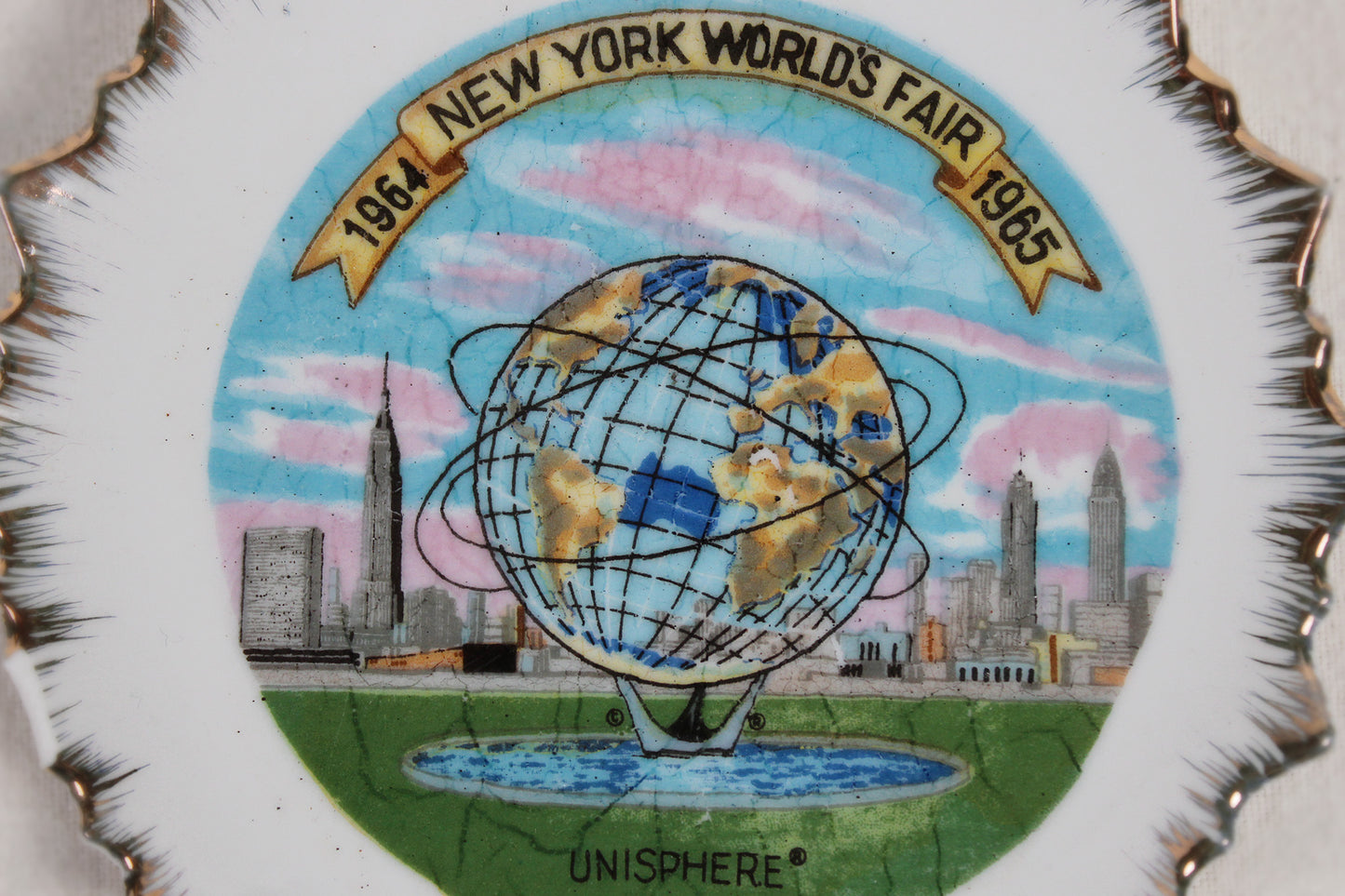 New York World’s Fair (1964-1965) Souvenir Unisphere Decorative Dish