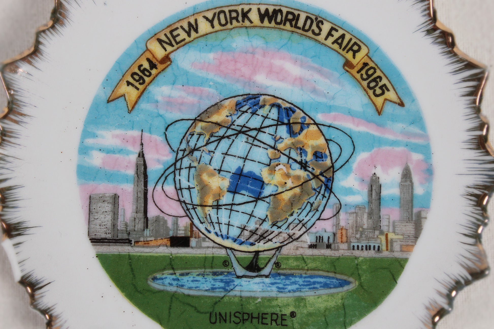 New York World’s Fair (1964-1965) Souvenir Unisphere Decorative Dish