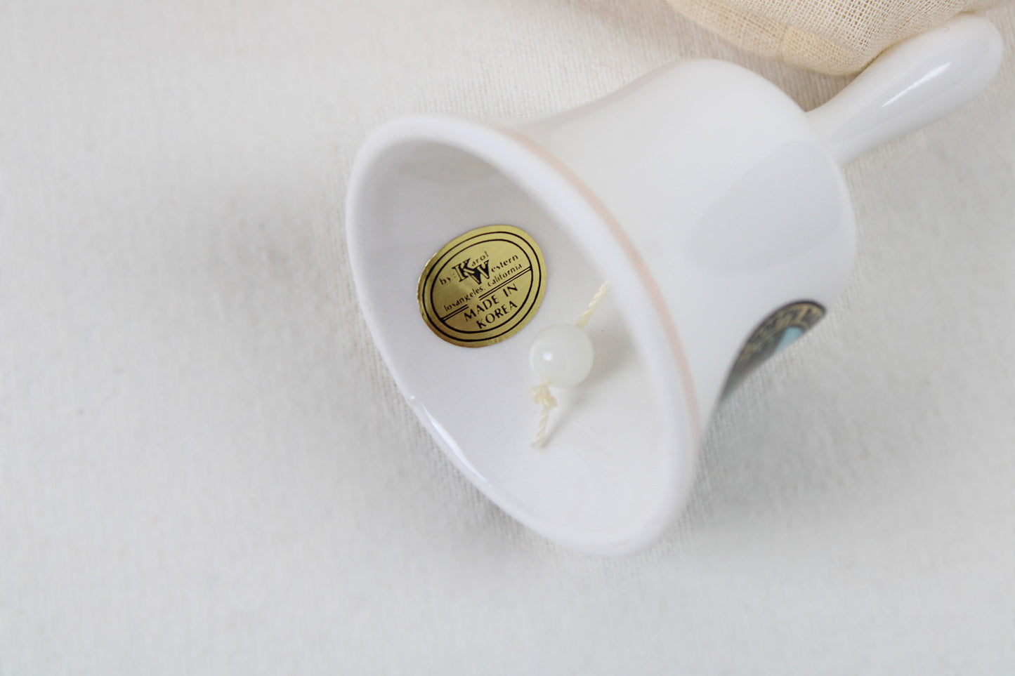 North Dakota Ceramic Souvenir Bell With State Emblems And Sites