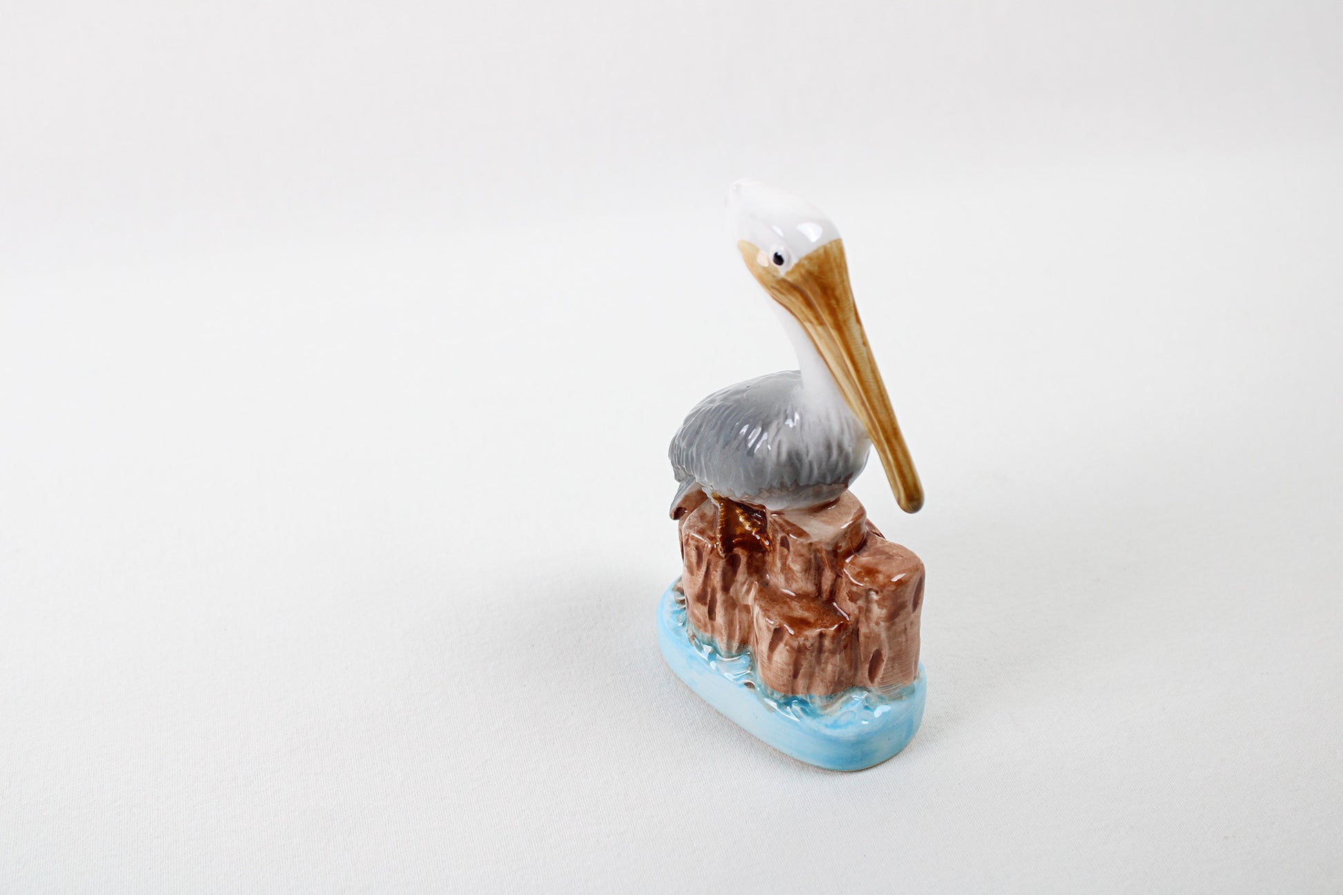 Florida’s Panama City Beach Pelican Souvenir Figurine With Thermometer