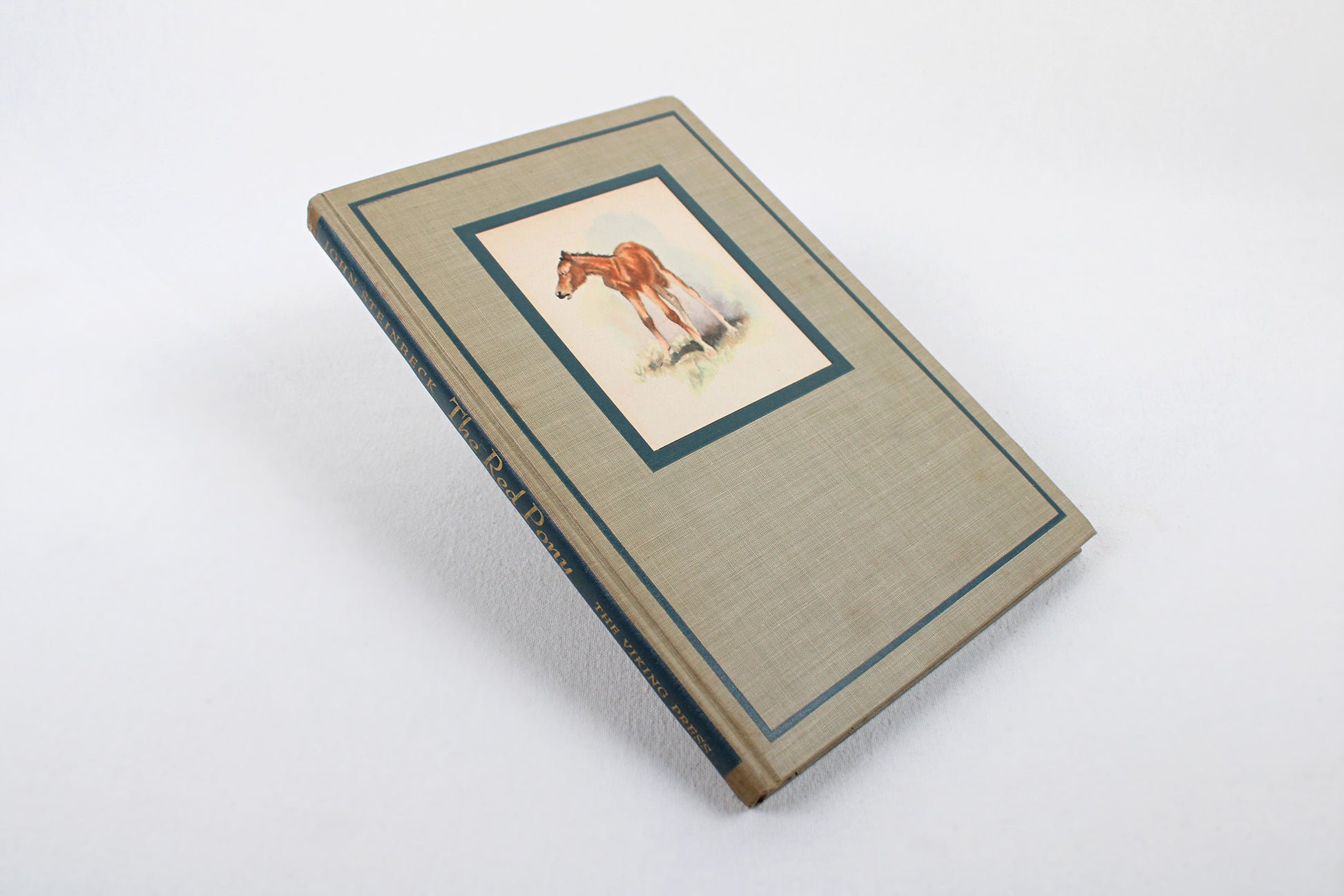 The Red Pony, by John Steinbeck (Illustrated by Wesley Dennis)