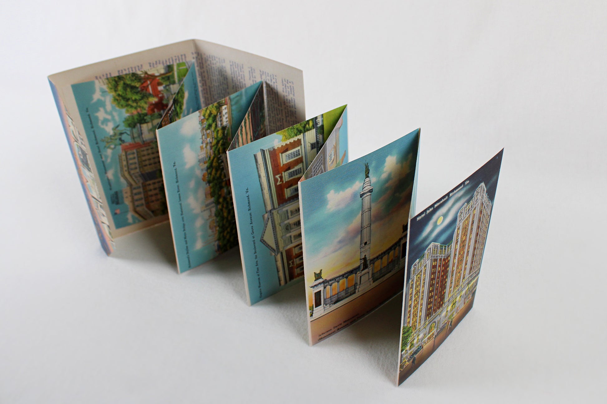 Richmond Virginia Souvenir Folder / Accordion Postcard Set