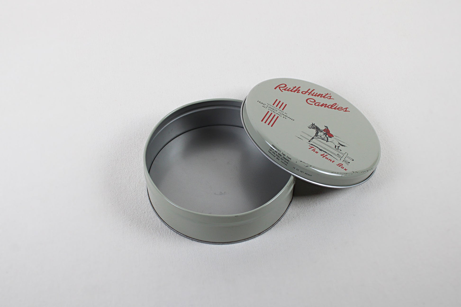 Mt. Sterling, Kentucky, Ruth Hunt’s Candies Round Tin, The Hunt Box