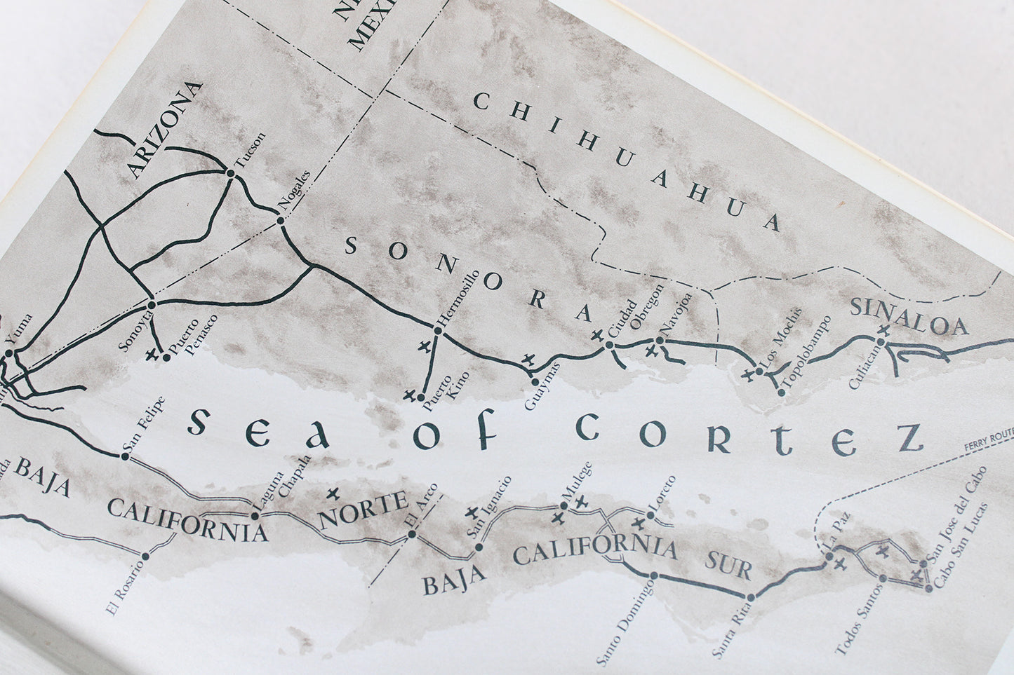 The Sea of Cortez: Gulf of California, Baja, Mainland Coast / Mexico’s Primitive Frontier