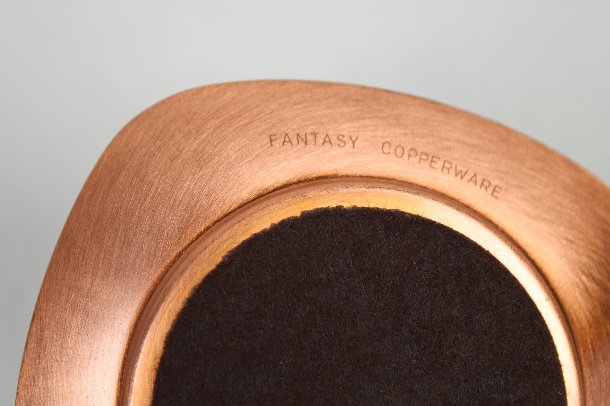 Skylon, Niagara Falls, Canada Small Copper Ashtray Souvenir