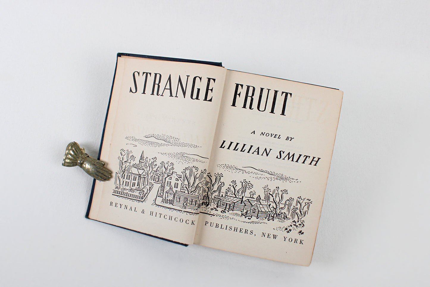 Strange Fruit, by Lillian Smith