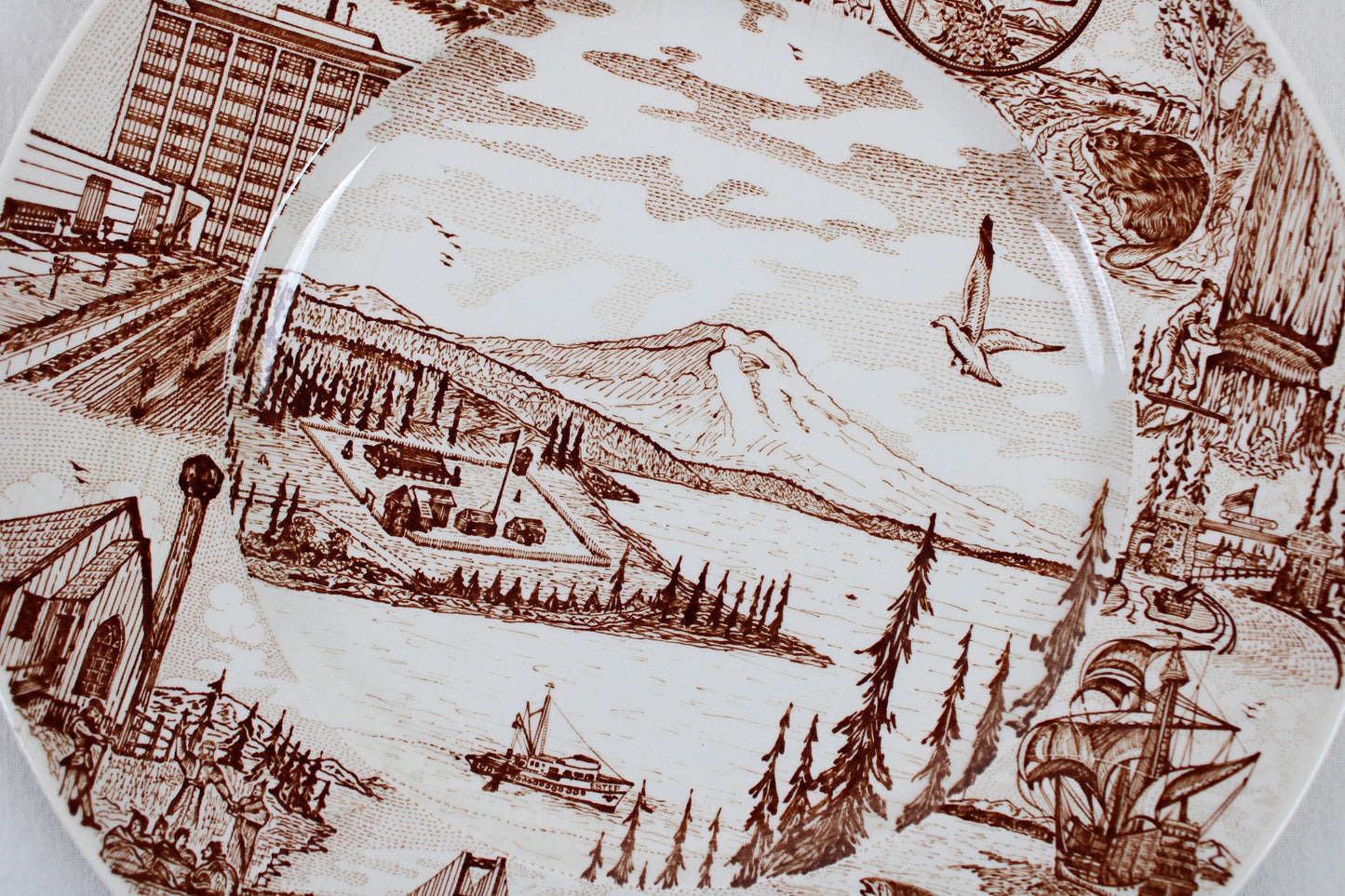 Tacoma, Washington, Souvenir Plate By Royal Staffordshire Of England